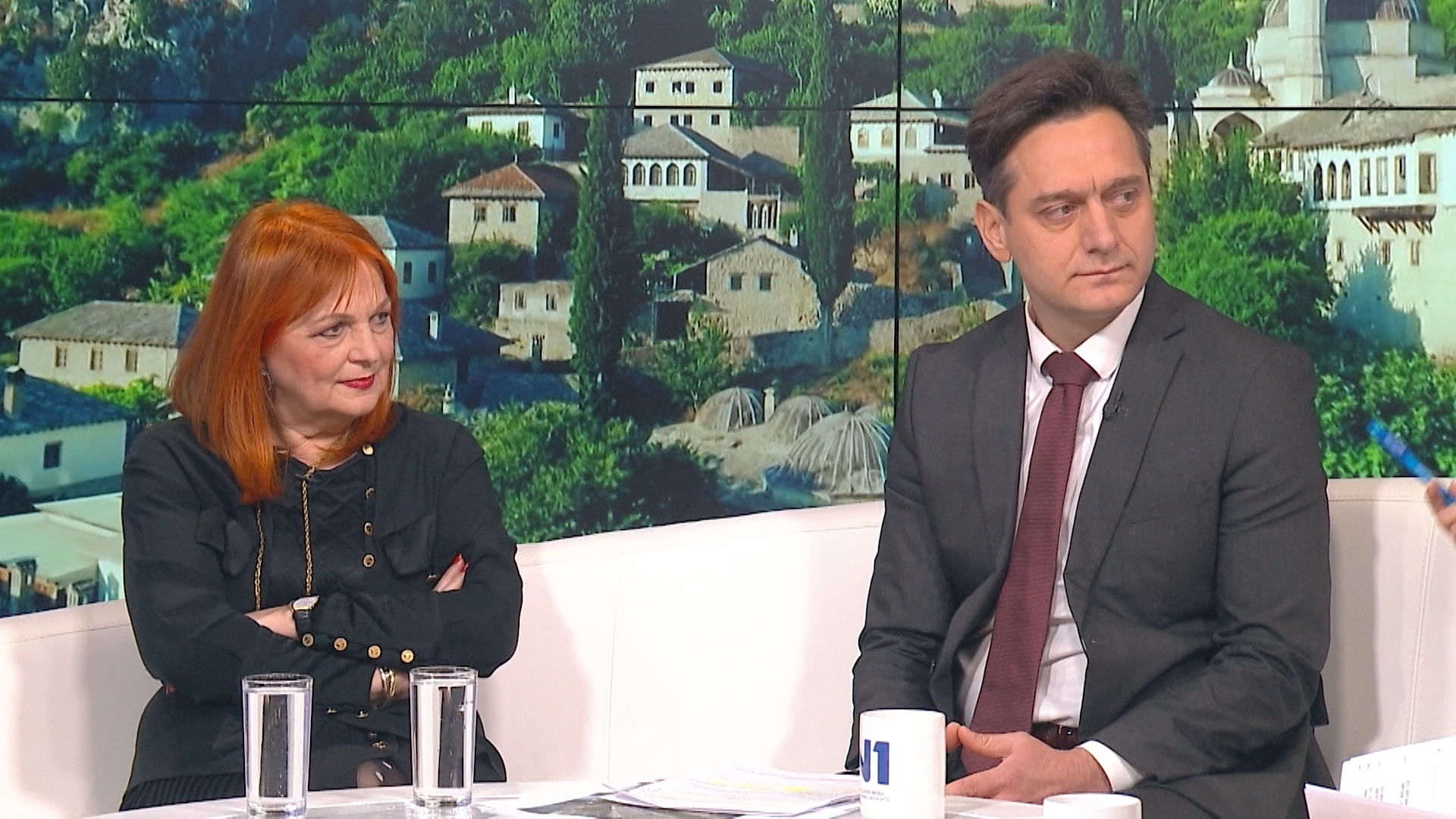 SA-.00_01_05_17.Still010