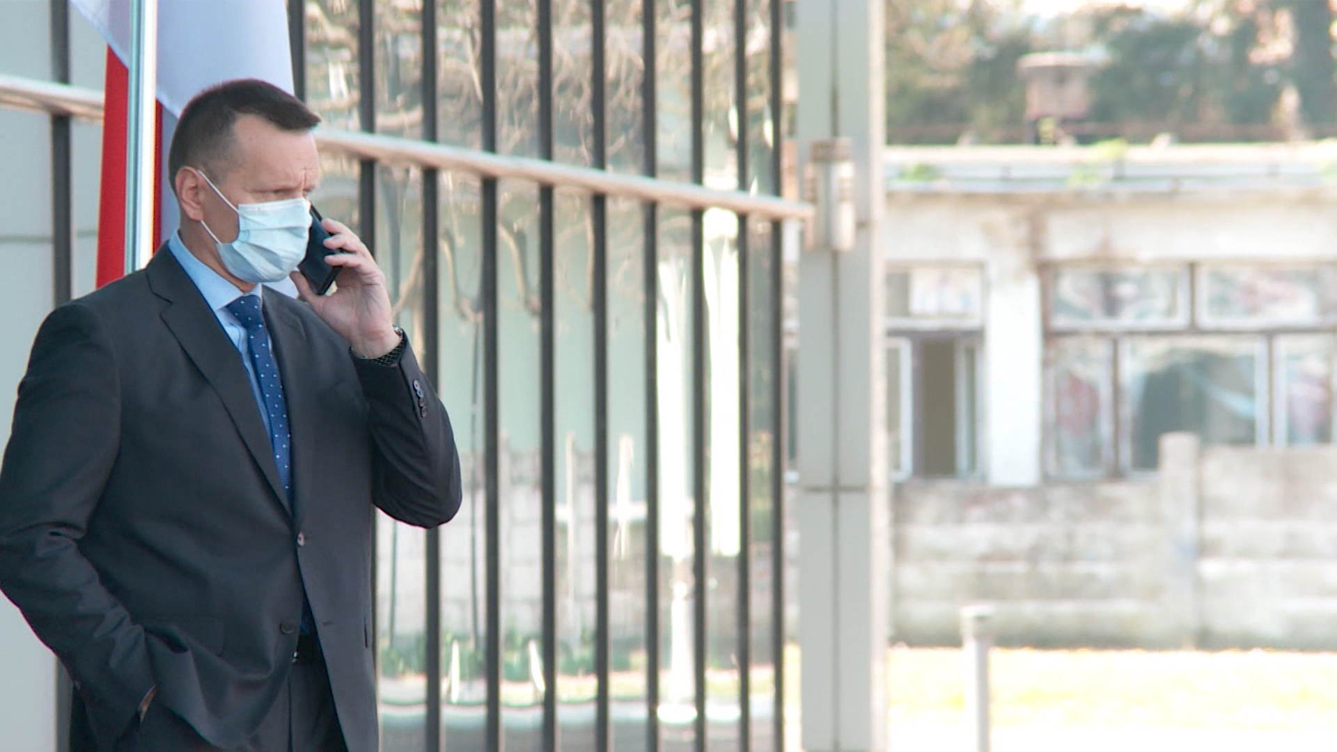 SA-.00_01_06_13.Still004