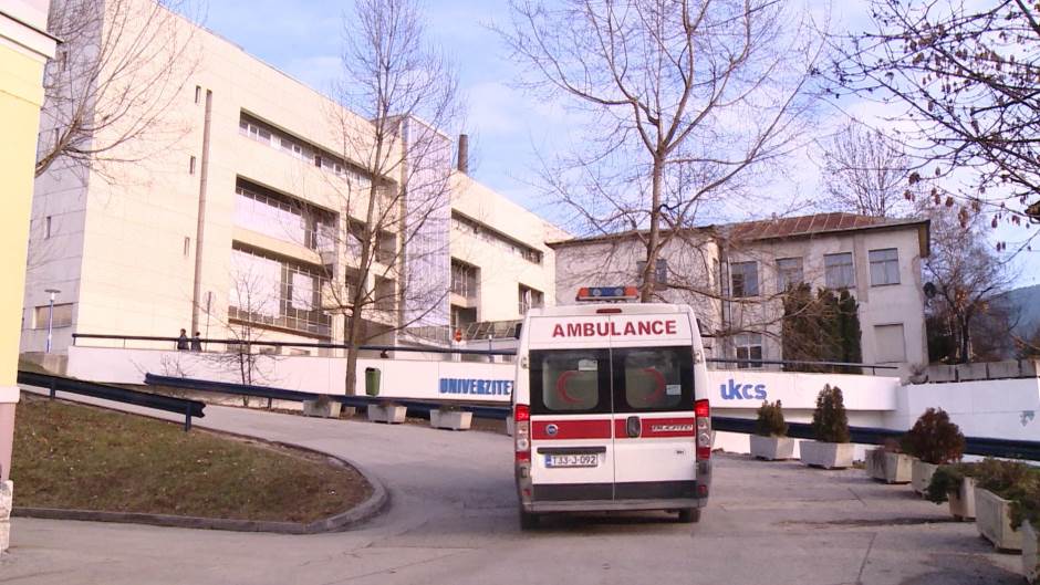 SA-.00_01_33_10.Still017