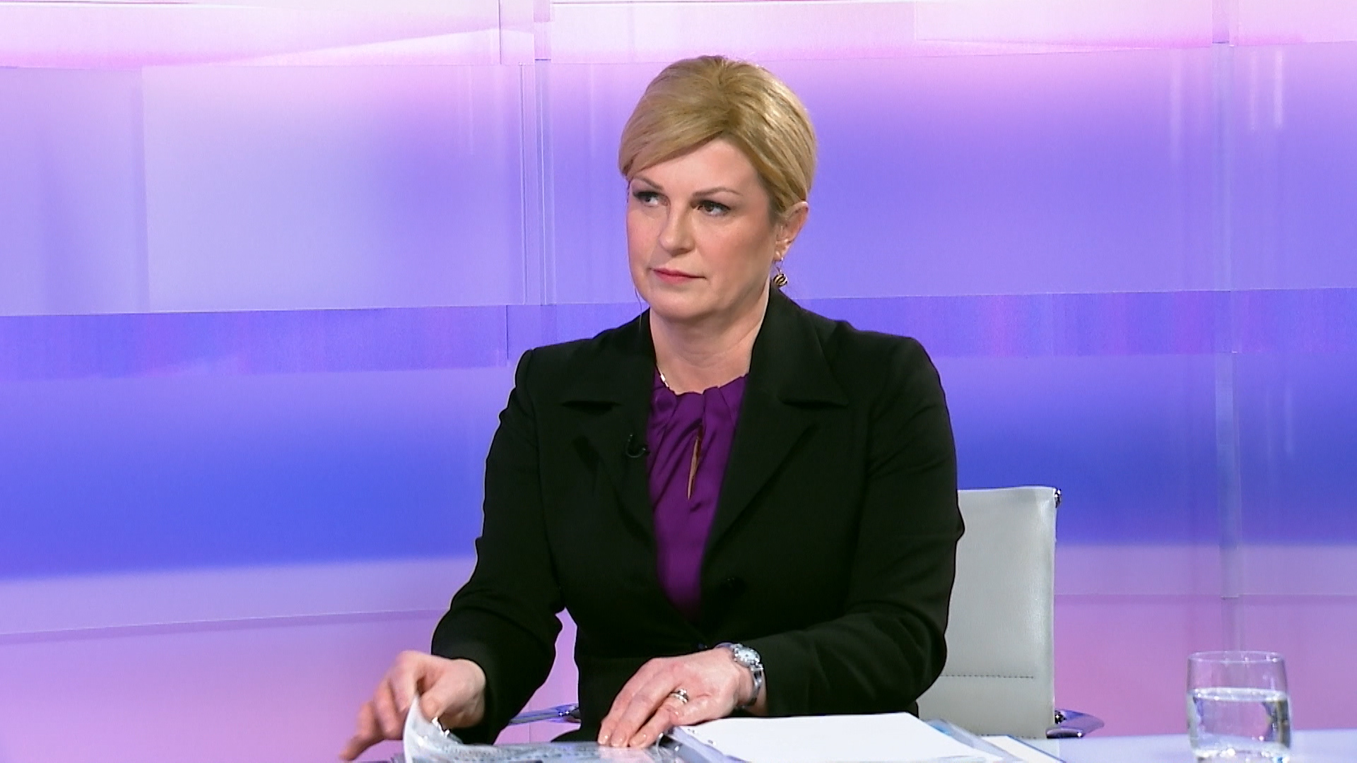 SA-.00_01_50_15.Still003