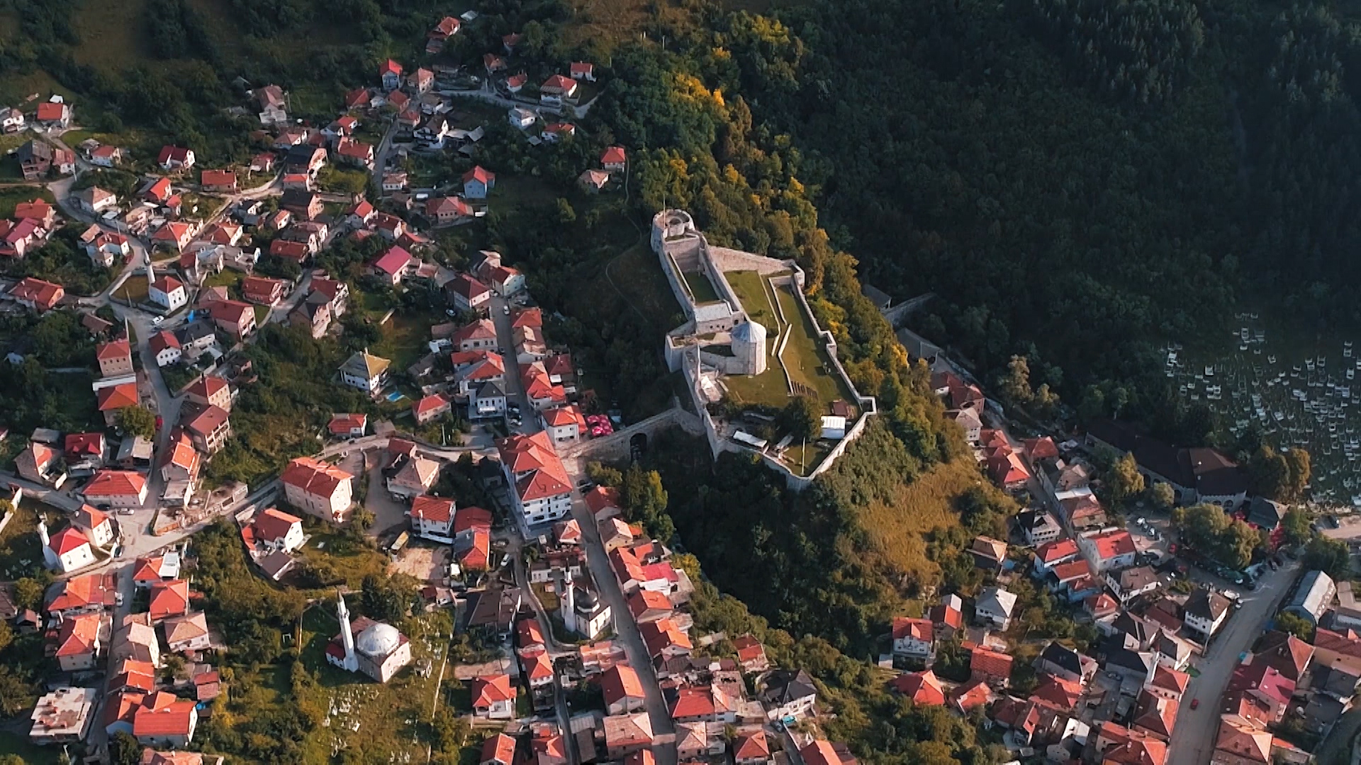 SA-.00_01_54_21.Still009