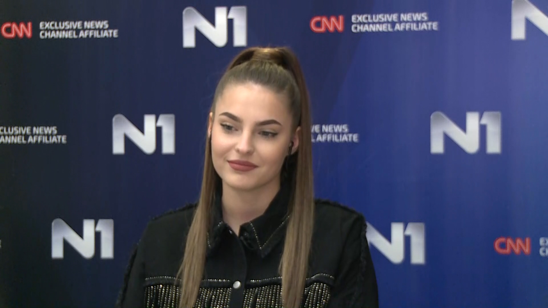 SA-.00_02_22_08.Still004