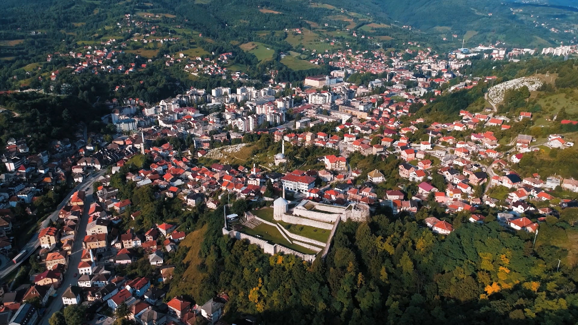 SA-.00_02_35_17.Still012