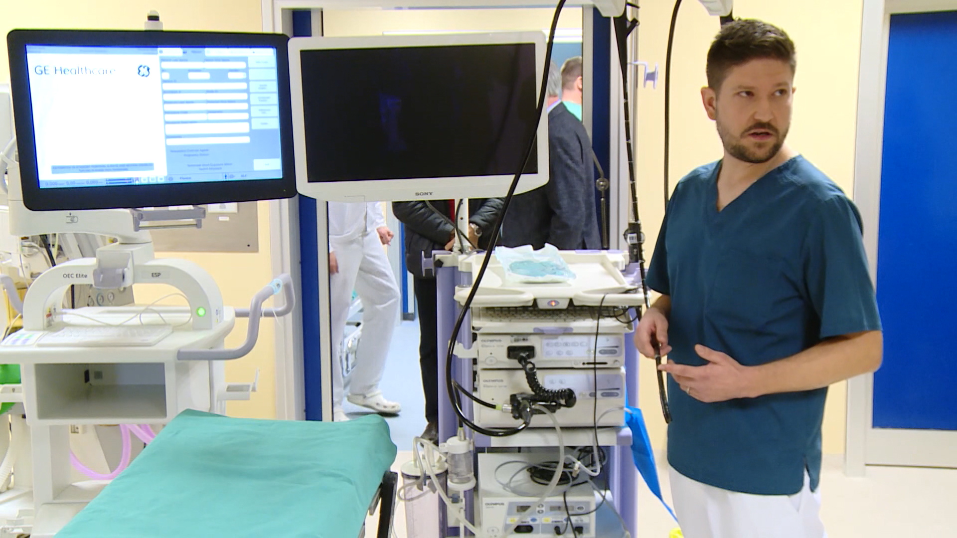 SA-.00_03_47_07.Still012