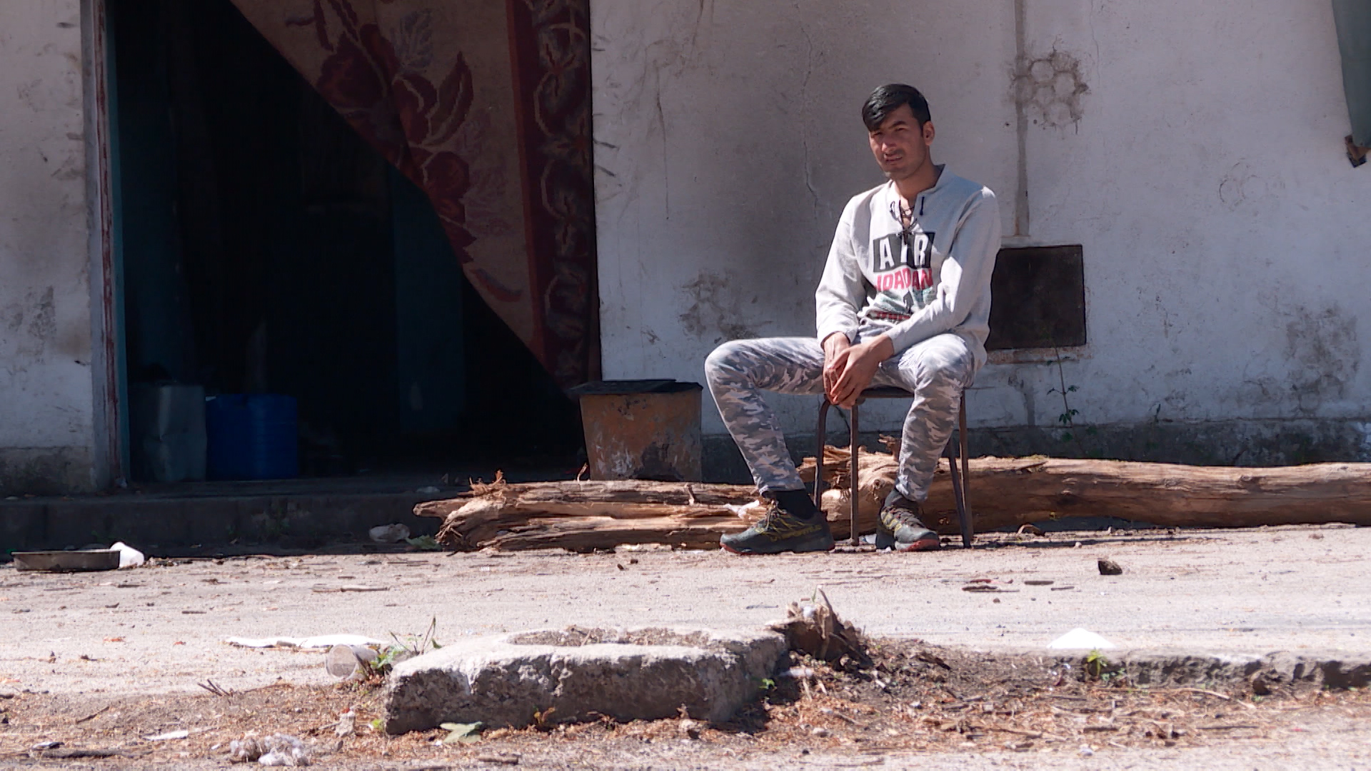 SA-.00_07_21_04.Still009