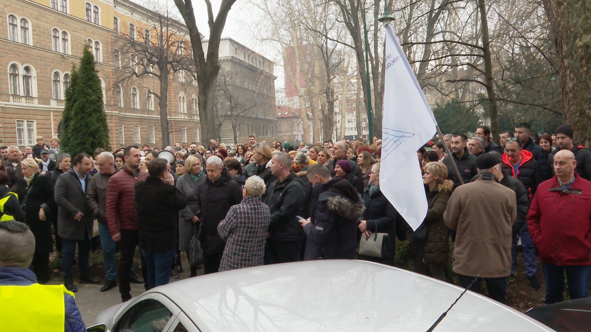 SA-.00_13_02_01.Still005