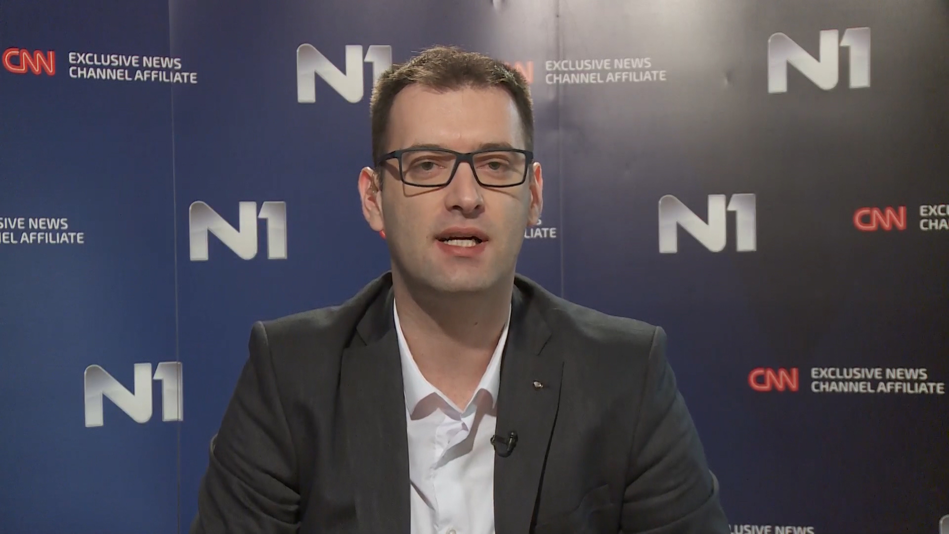 SA-.00_24_02_22.Still002