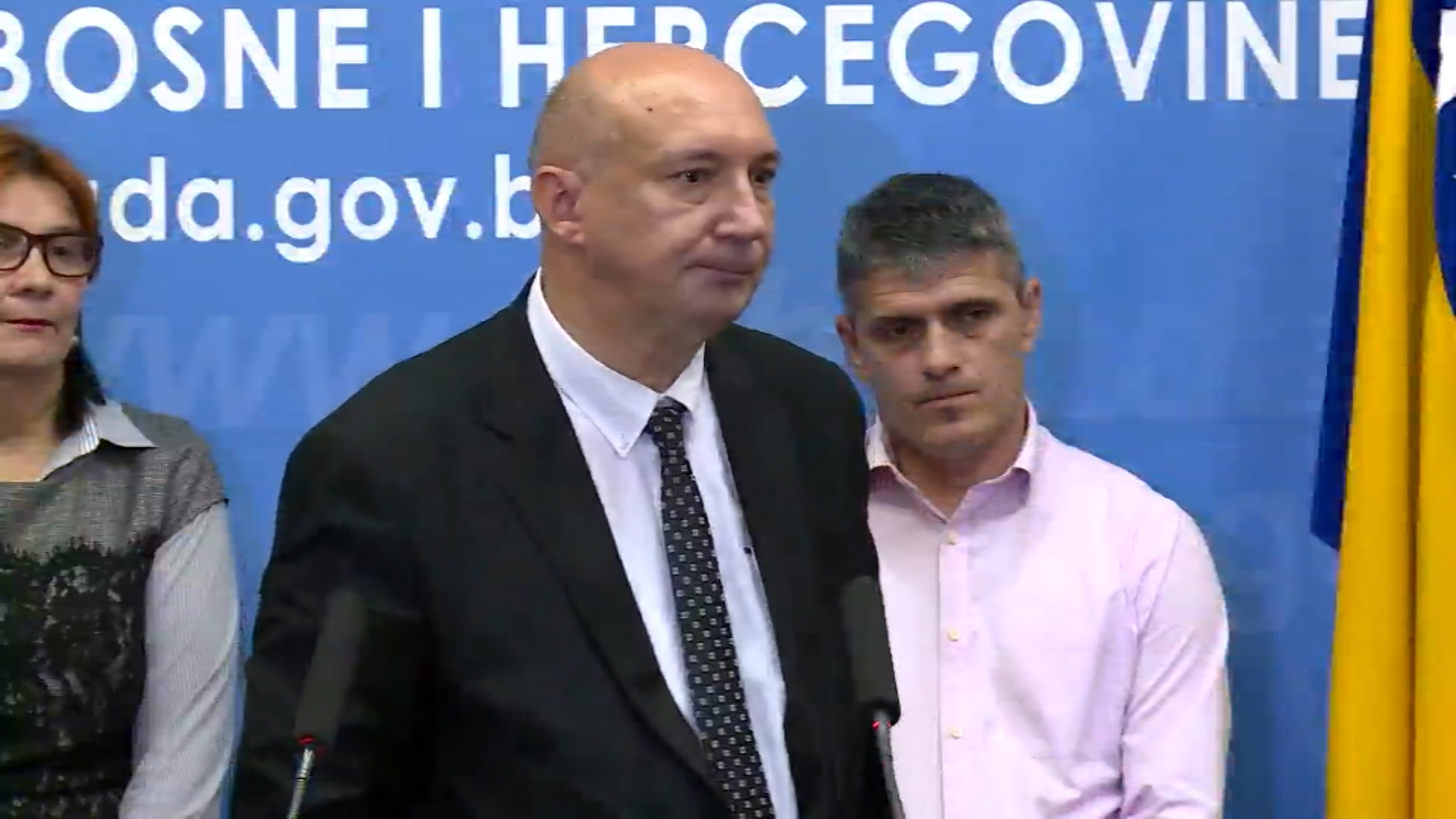 SA-.00_41_07_19.Still002