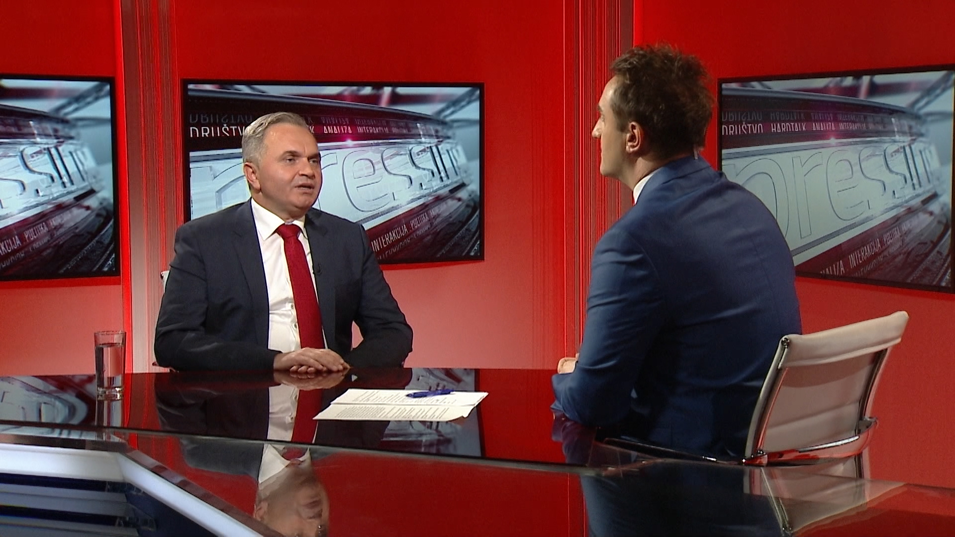 SA-.00_59_17_00.Still006