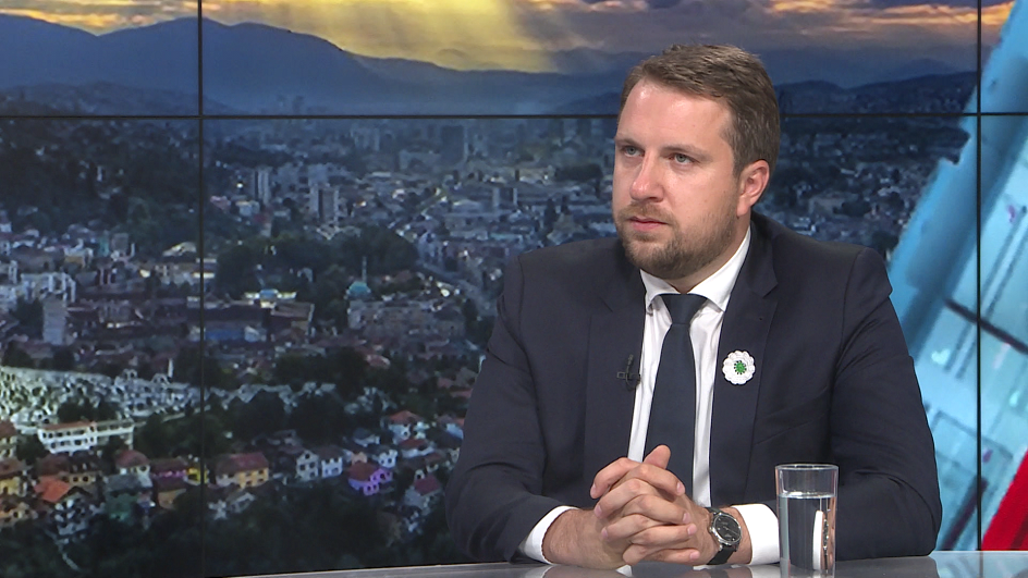 sa-abdulah skaka-clf-090719.17_57_33_12.Still001