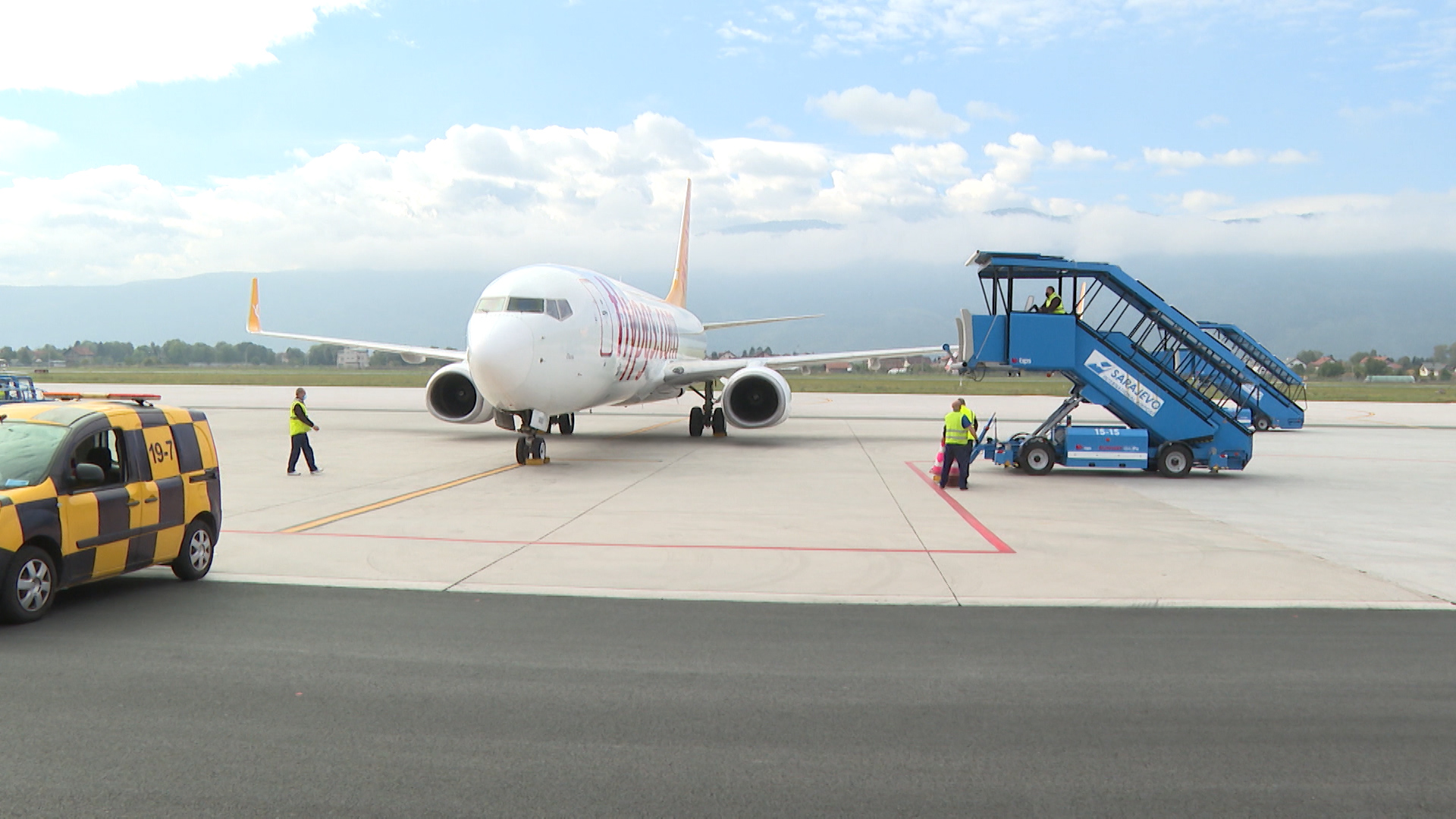 SA-AERODROM SARAJEVO PKG-SAD-1(20200930-181409515).00_00_17_00.Still001