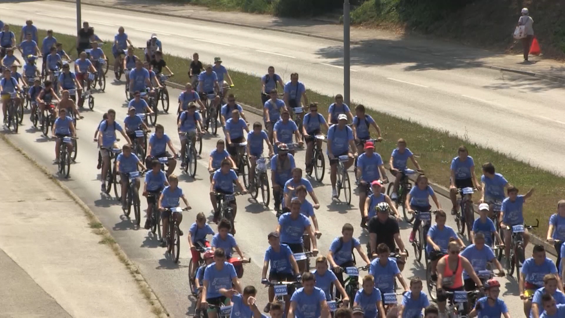 sa-ahicfono-ads(20190825-135253054).00_00_38_04.Still004