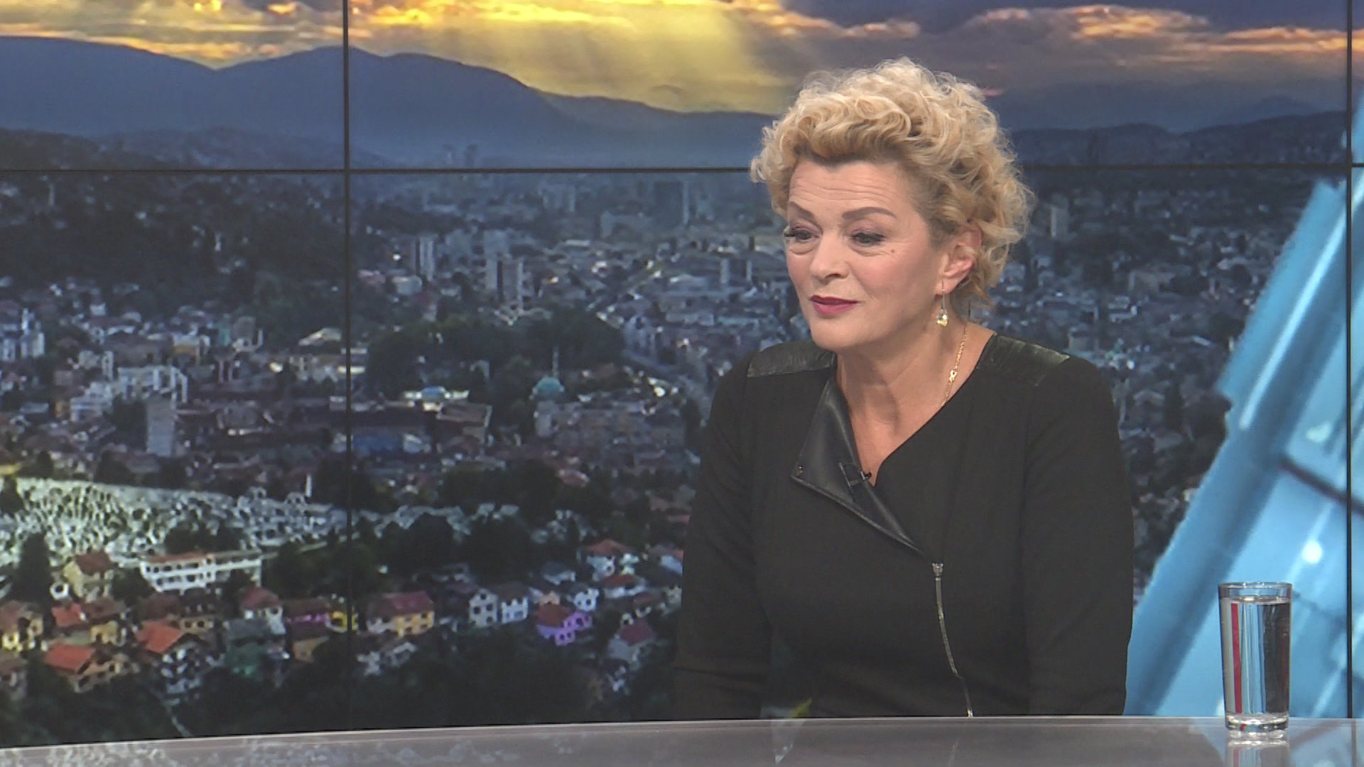 sa-amela radan-clf-061219.19_33_31_12.Still001