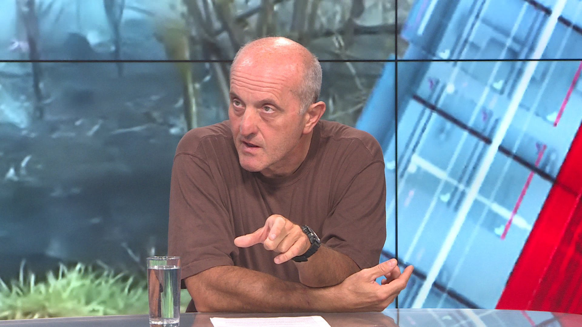 sa-anes podic-clf.Still001