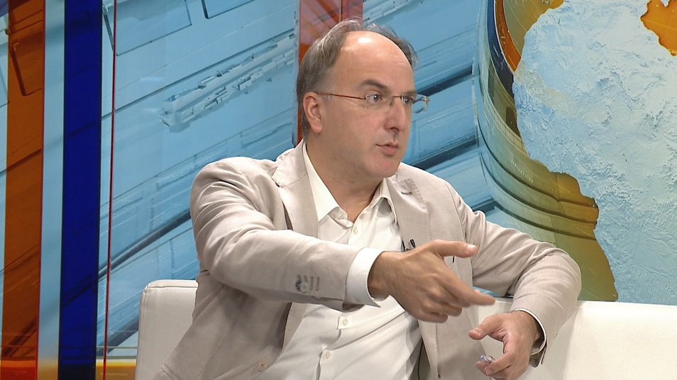 sa-arnaut-clf-201018.10_13_21_08.Still001