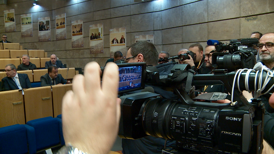 SA-AUTENTICNI PKG-19-TJD-1(20190221-185855571).mxf.00_00_11_15.Still002