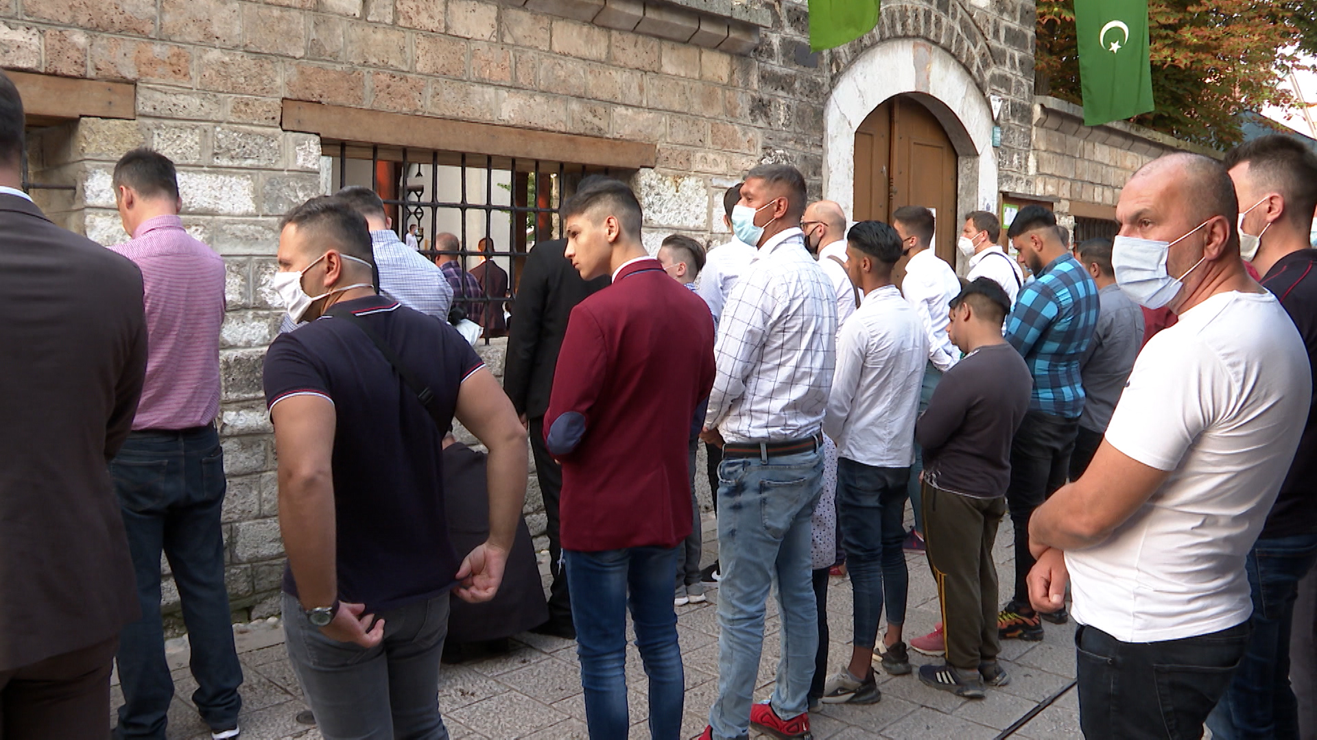 SA-BAJRAM SARAJEVO PKG 19-NIV-1(20200731-113924449).mxf.00_01_27_10.Still001