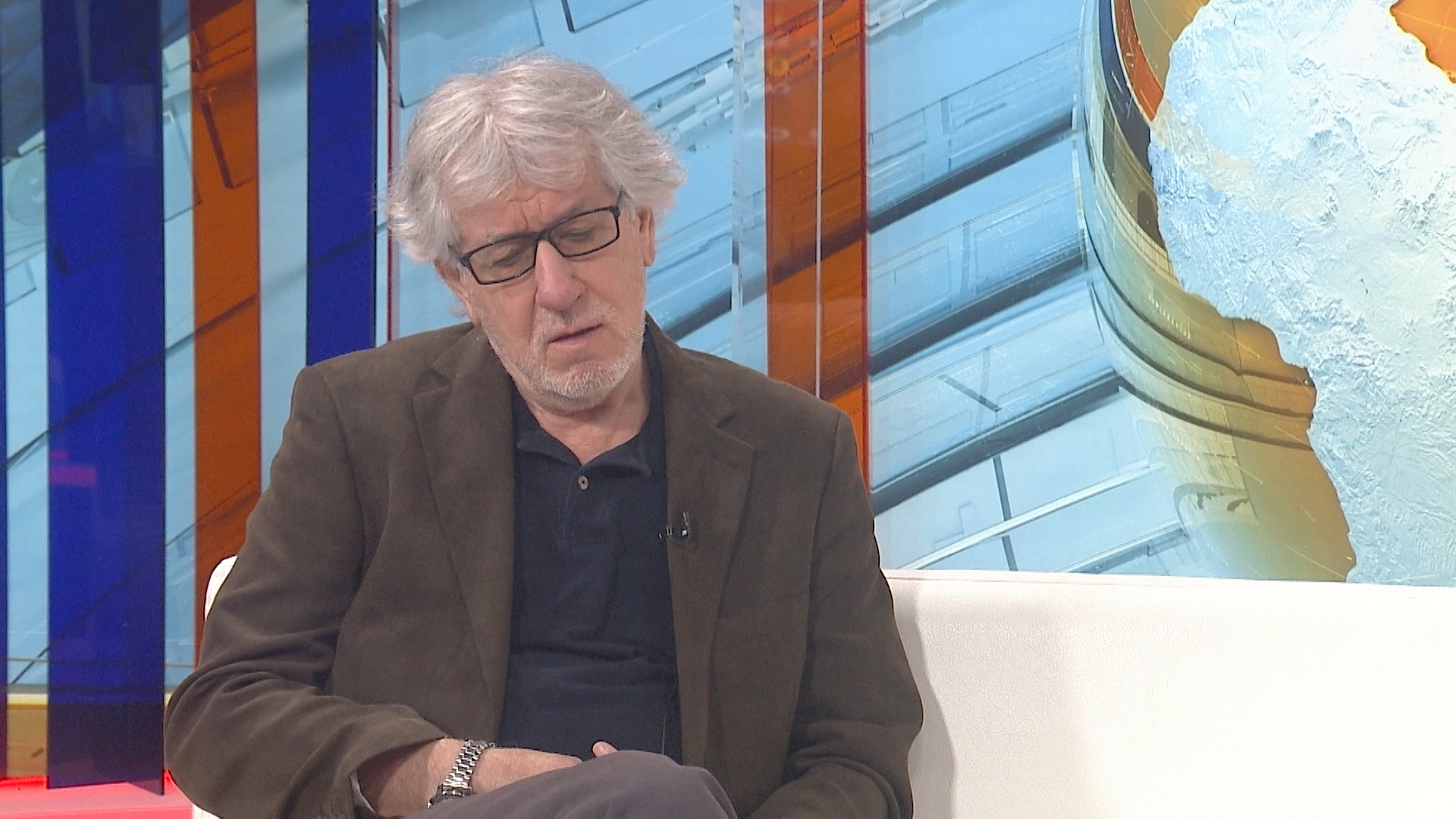 sa-bajtaj-clf-210418.00_03_18_21.Still001