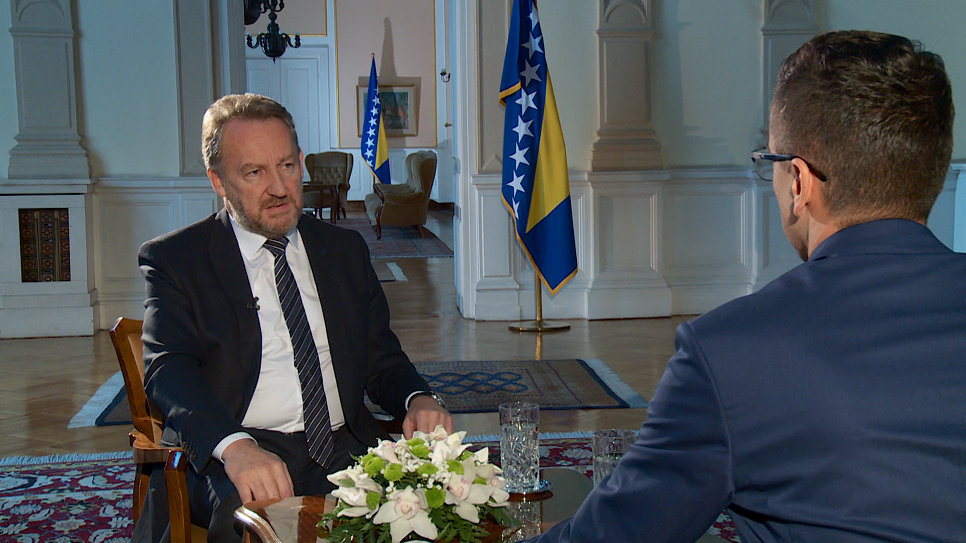 SA-BAKIR ADLIB DU-ZVK-1(20181116-125052946).mxf.00_00_06_20.Still001