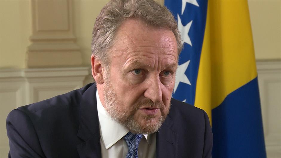 sa-bakir intervju-miv-1(20180801-140655974).00_18_16_22.Still002