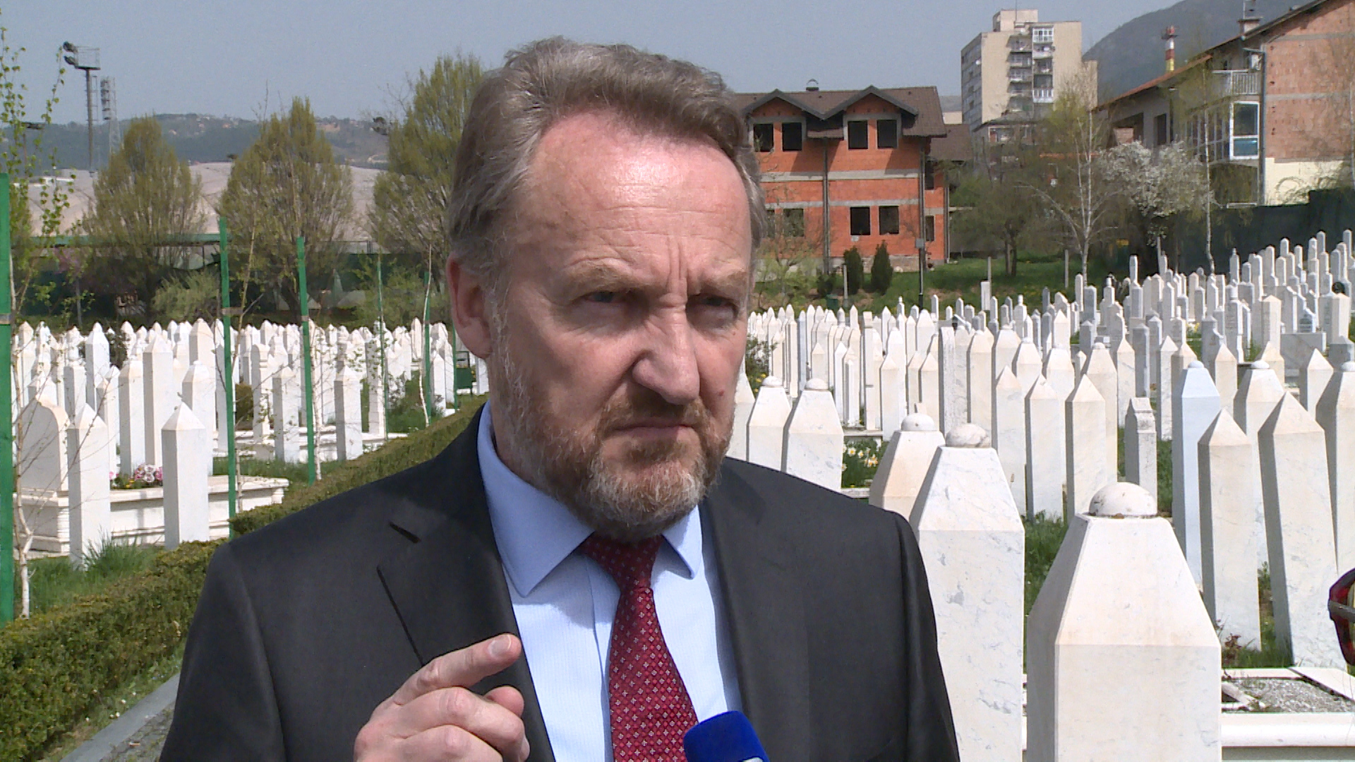 sa-bakir izetbegovic-tjd(20180412-120253636).Still006