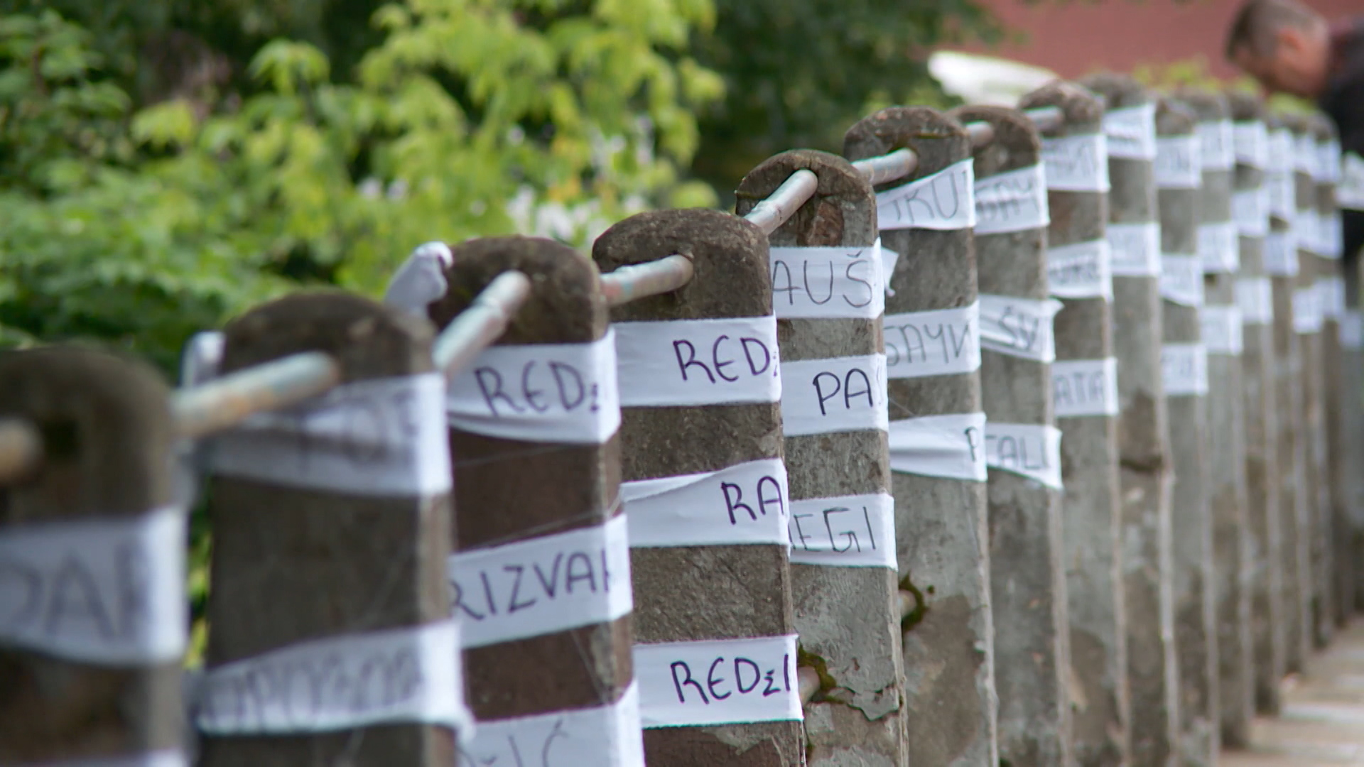 SA-BIJELE TRAKE PKG-SNM-1(20190531-175511338).00_00_25_10.Still003