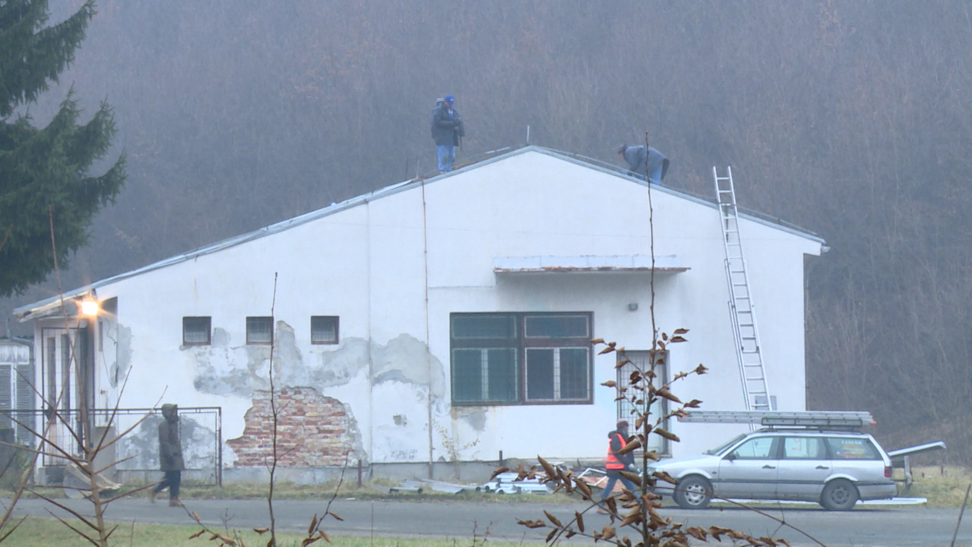 SA-BLAZUJ PKG-ALT-1(20191212-144457001).mxf.00_00_02_08.Still001