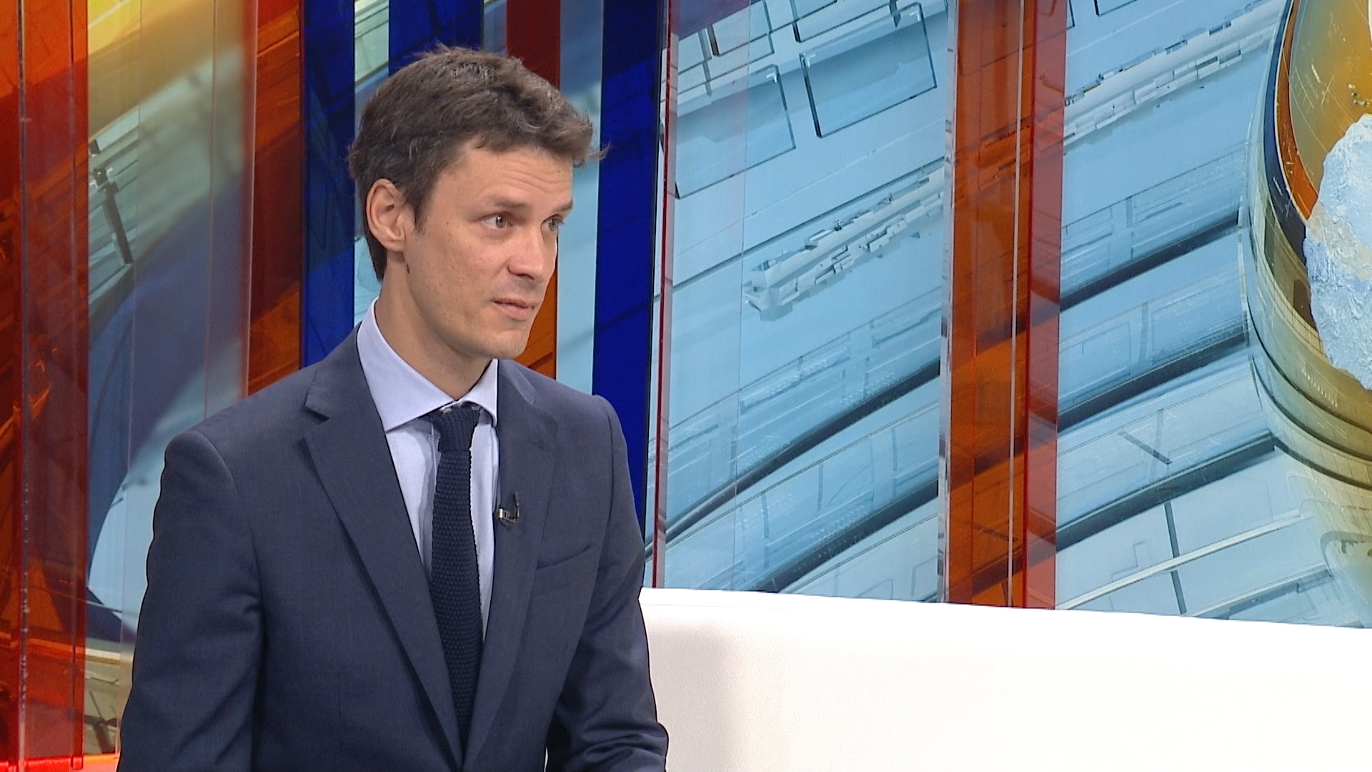 sa-borisa falatar-300518-clf.00_15_43_04.Still001