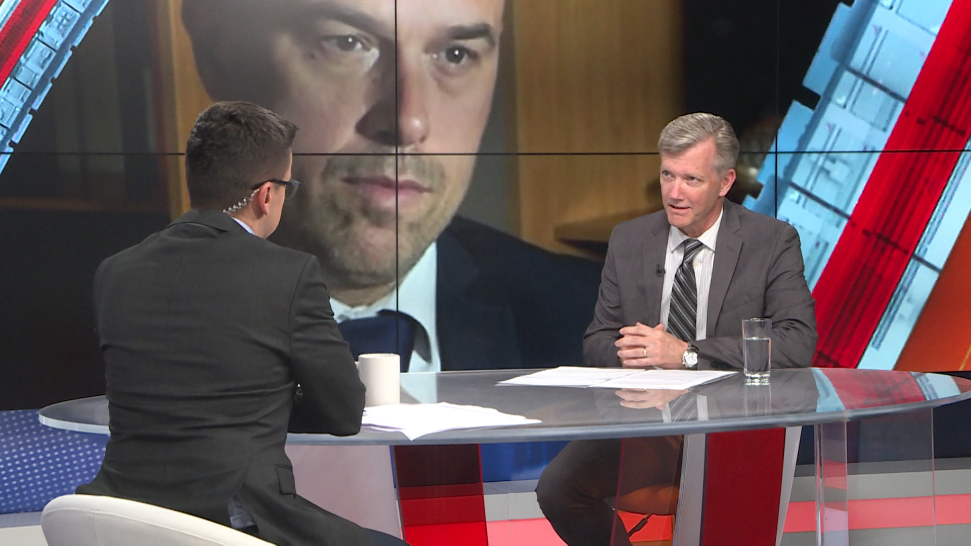 sa-bruce berton-ytb-280519_1.00_00_52_21.Still001