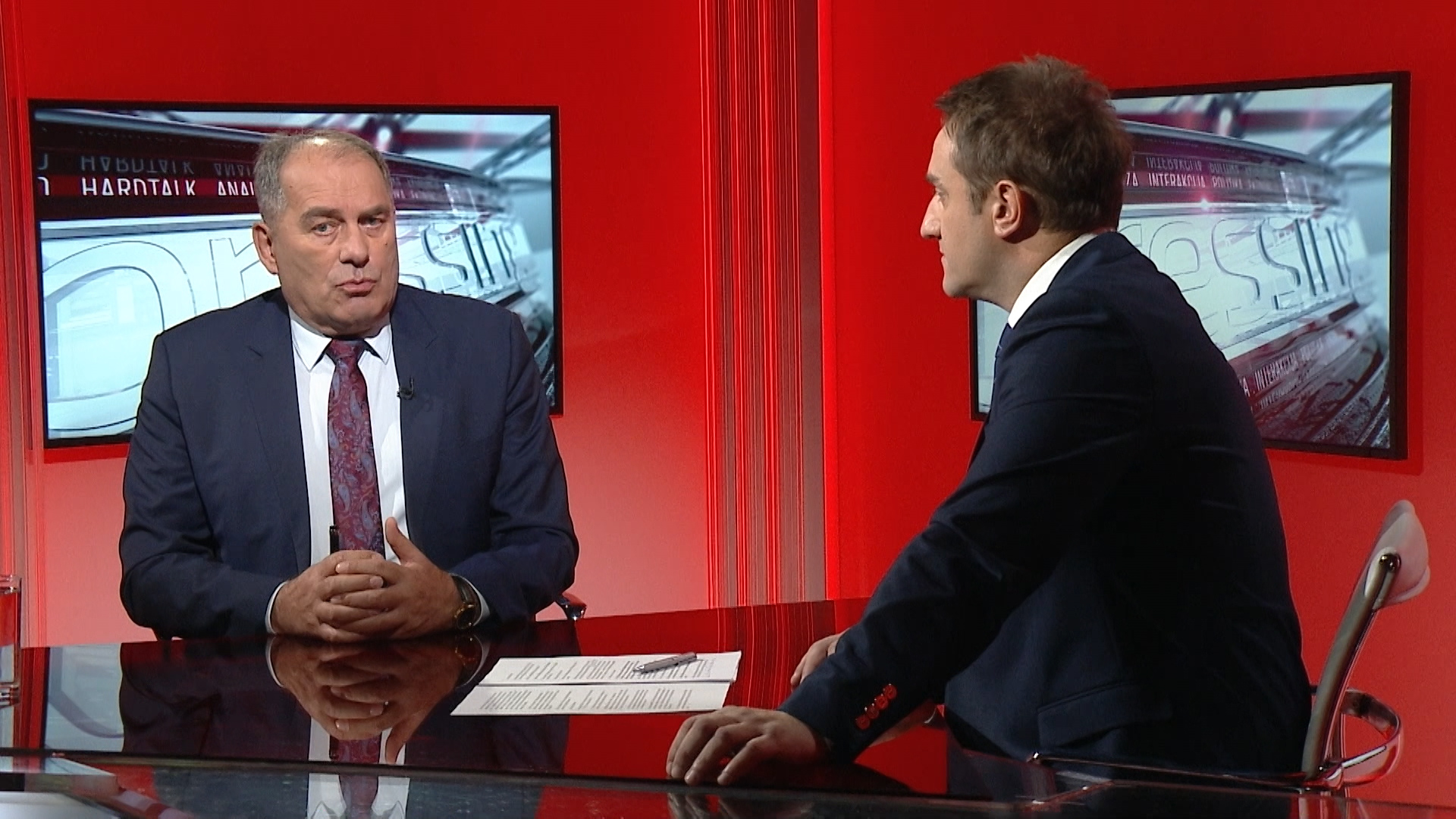 SA-CARINE DNT-19-BOB-1(20181121-182844230).00_10_15_02.Still009