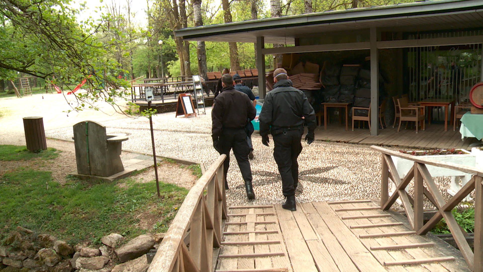 SA-COLIC INTW DU-NAT-1(20200501-142740415).00_01_19_22.Still005