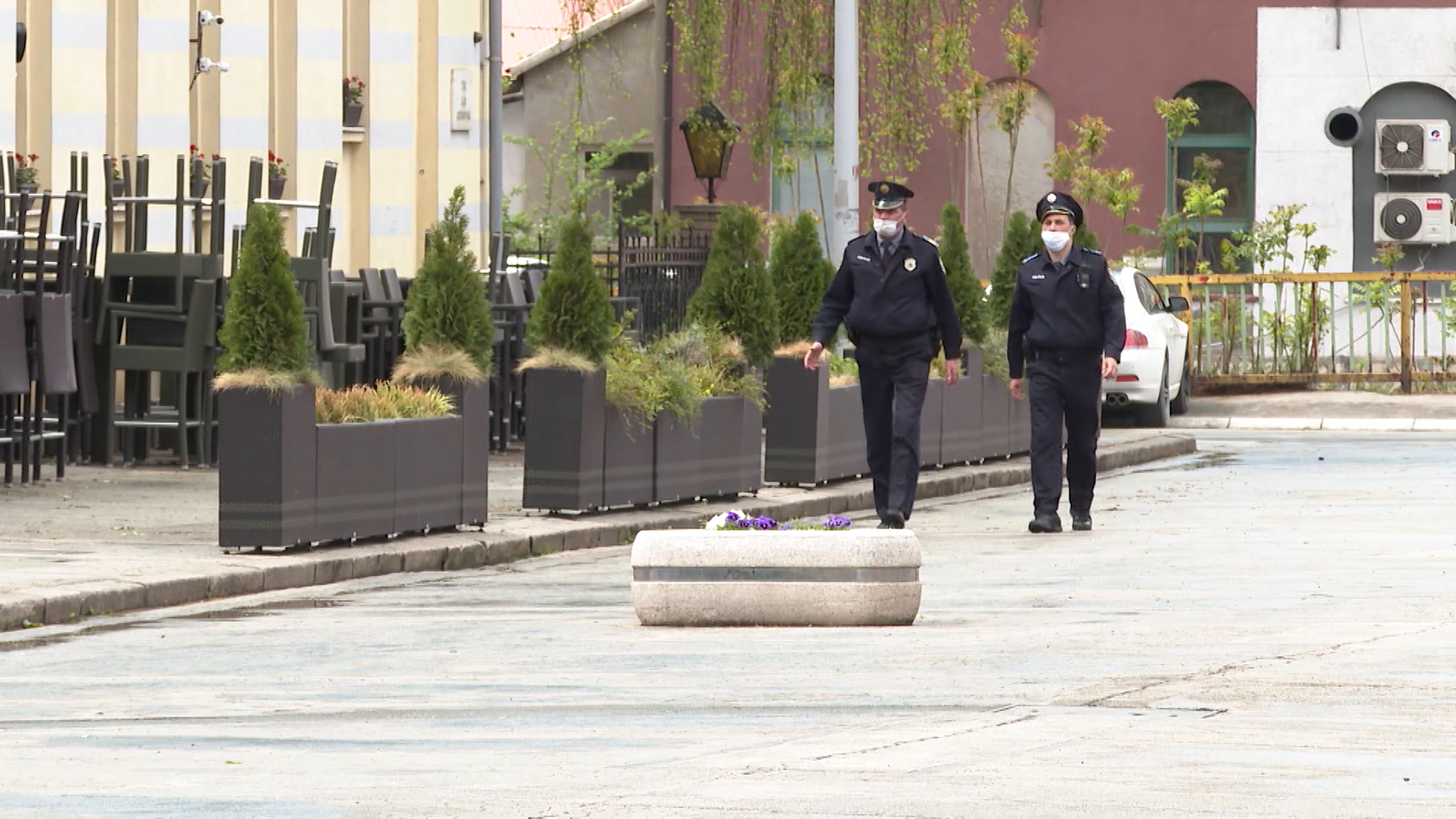 SA-COLIC INTW DU-NAT-1(20200501-142740415).00_03_57_07.Still008