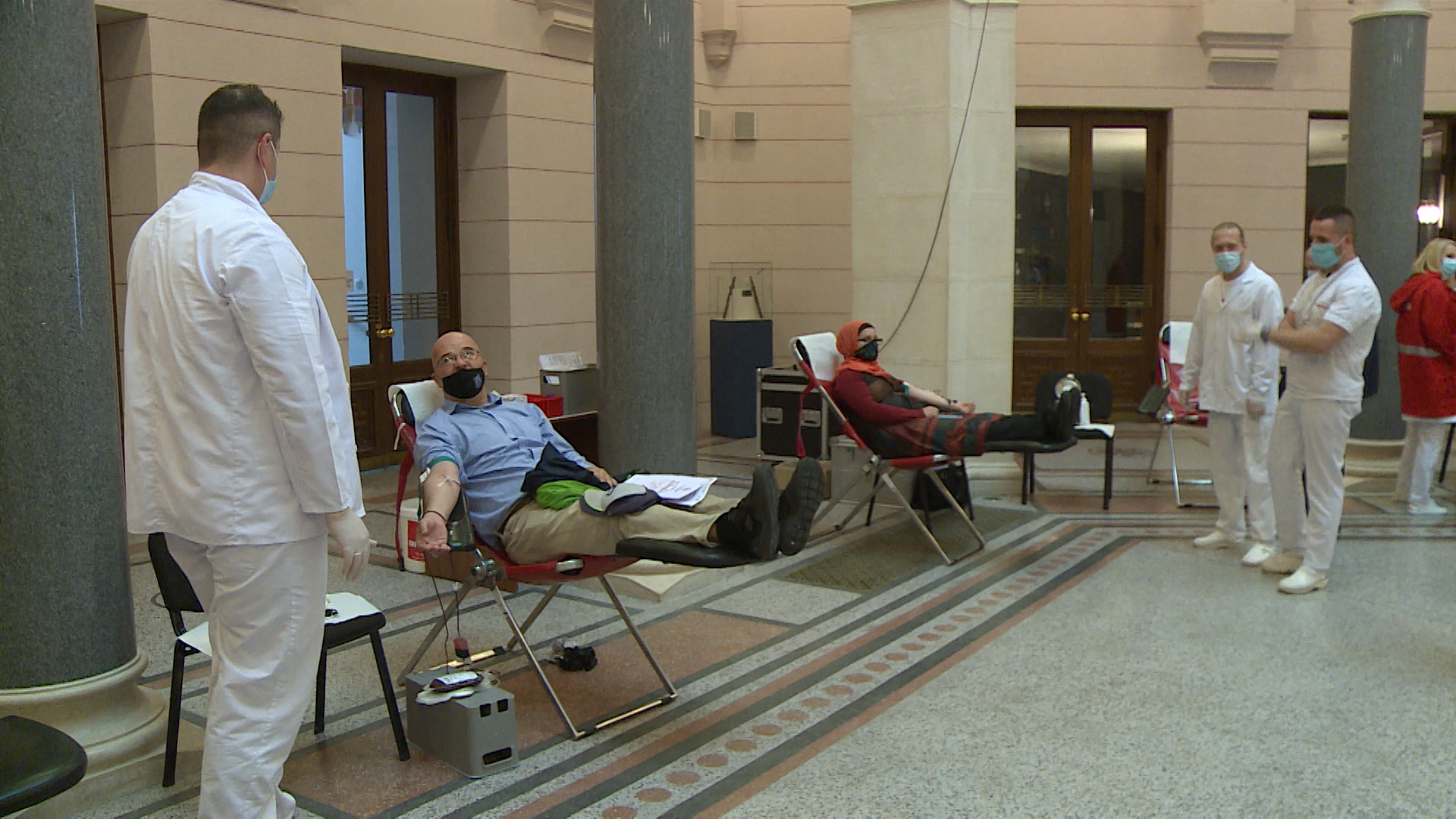 sa-crveni ikrst-mak(20210613-123933142).MXF.07_48_02_20.Still001