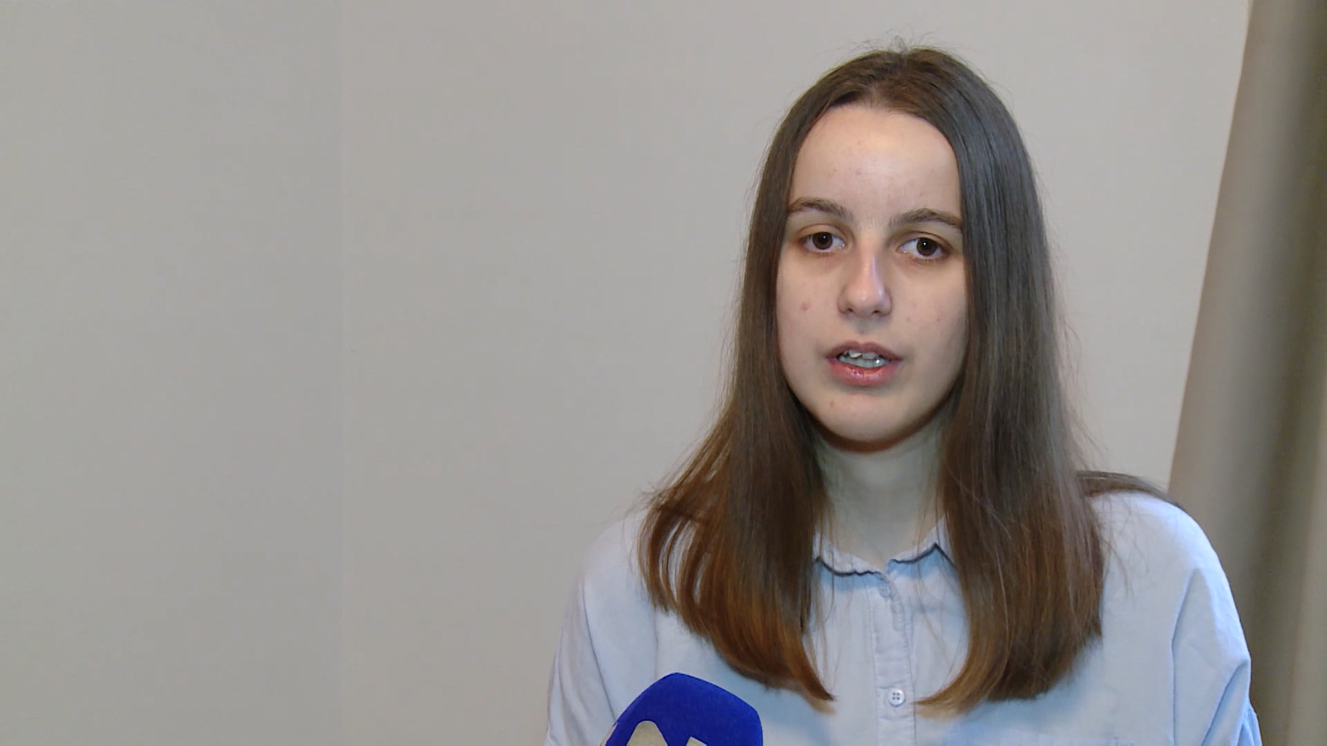 sa-cz- vo i sot-030219-ads-wmt.00_00_24_20.Still009