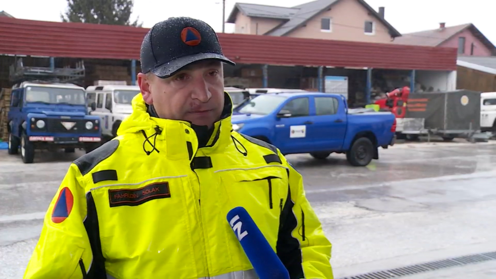 sa-cz- vo i sot-030219-ads-wmt.00_04_28_11.Still001