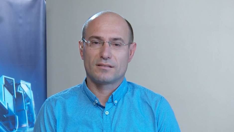 sa-damir arnaut-clf.00_00_49_06.Still007