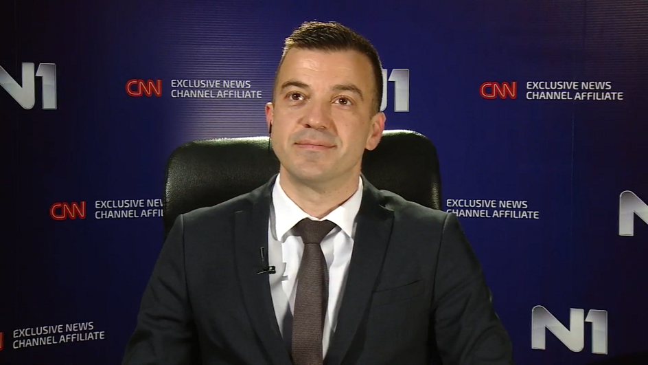 sa-damir dzeba-clf-120419.08_07_50_12.Still001