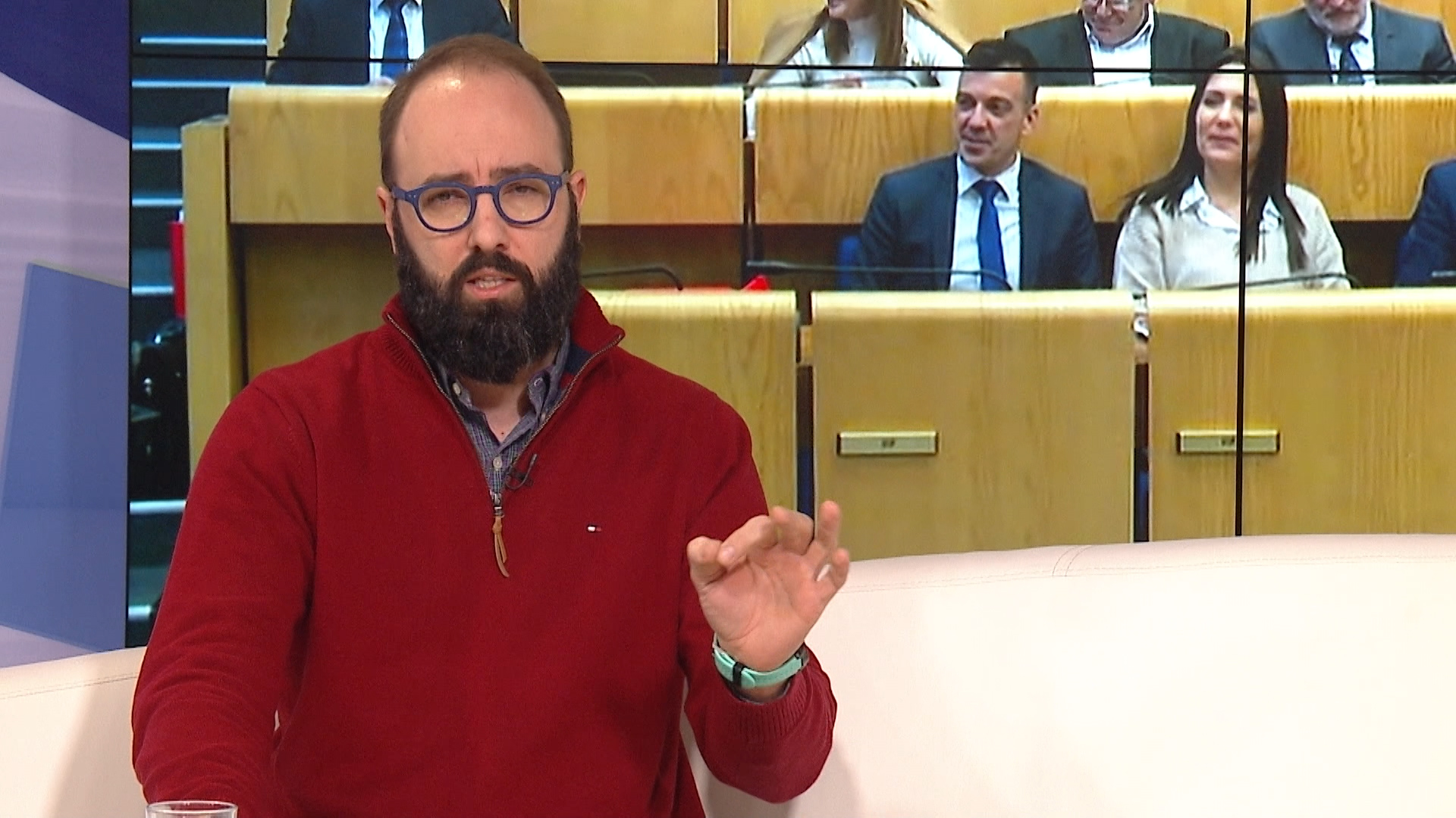 sa-damir masic-clf-240120.00_12_56_06.Still001