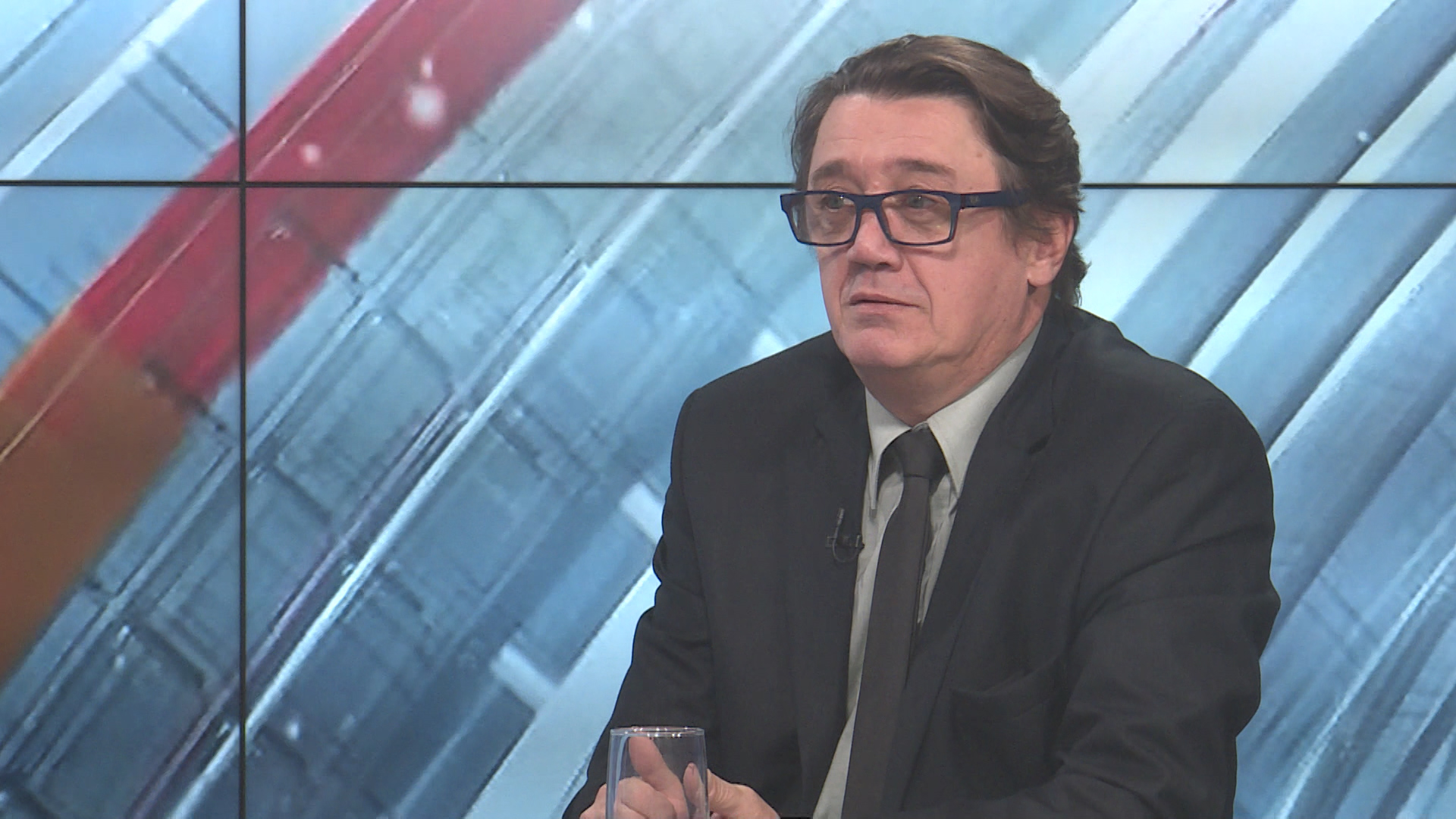 sa-dario novalic-clf-161219.17_40_21_07.Still001