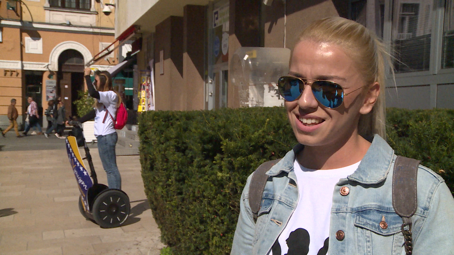 SA-DEFILE SOT-19-LJS-1(20170930-155225776).Still002