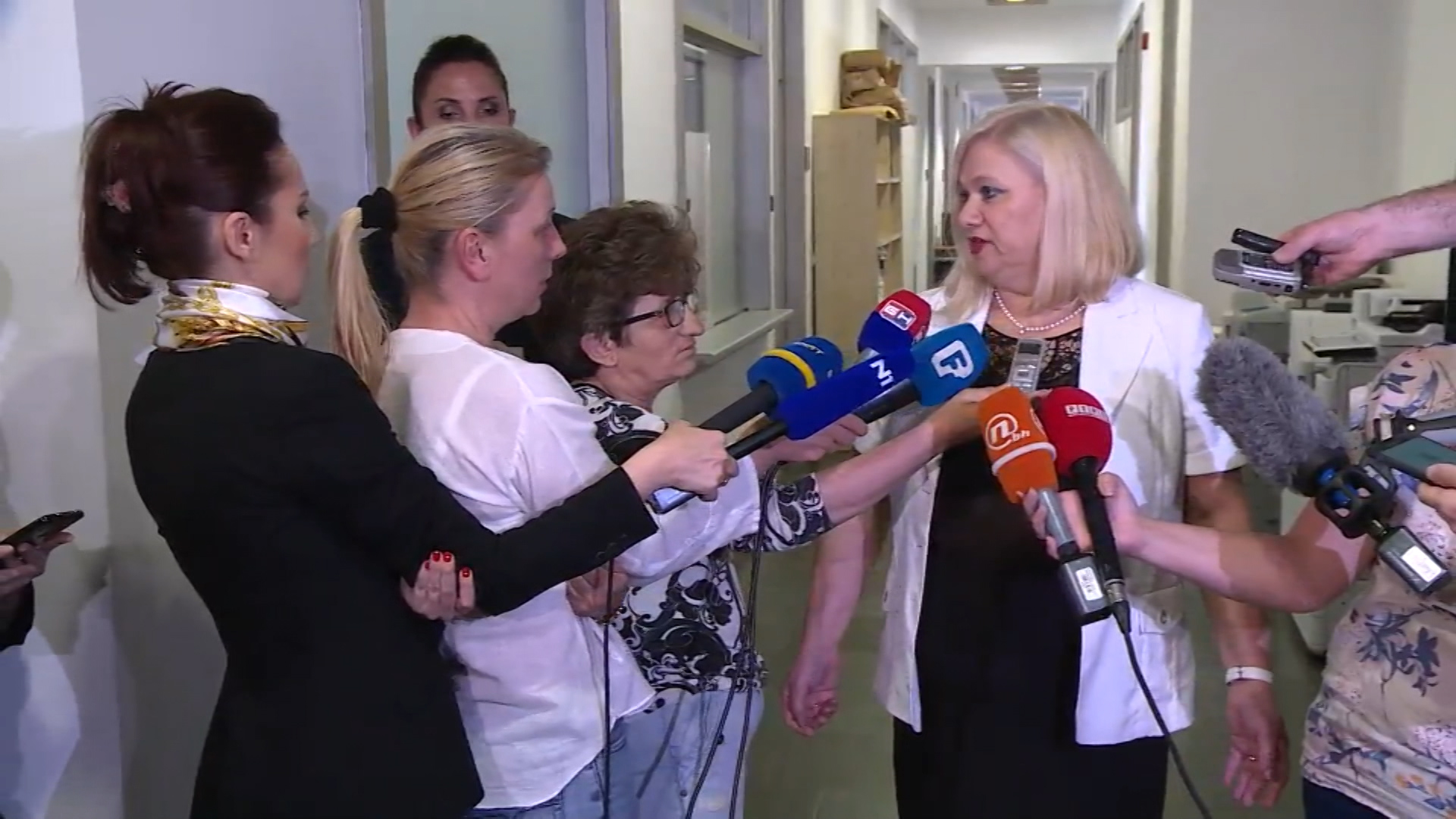 sa-denis dzidic-clf-190619.00_03_17_03.Still015