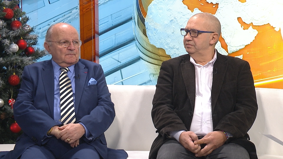 sa-dervo i jakob-clf-221218.11_08_35_06.Still002