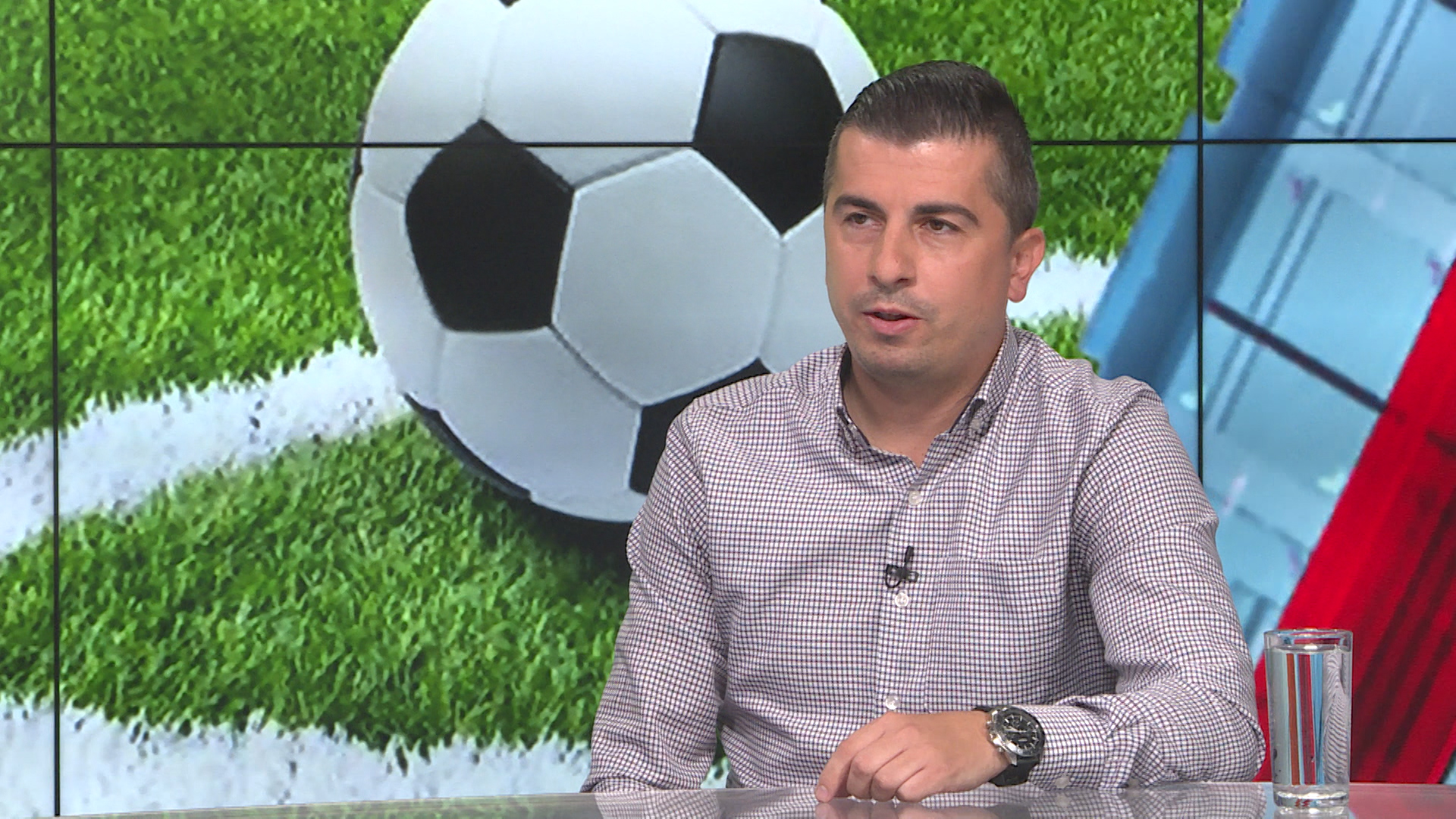 sa-dino kurbegovic-clf-230919.16_43_11_03.Still001