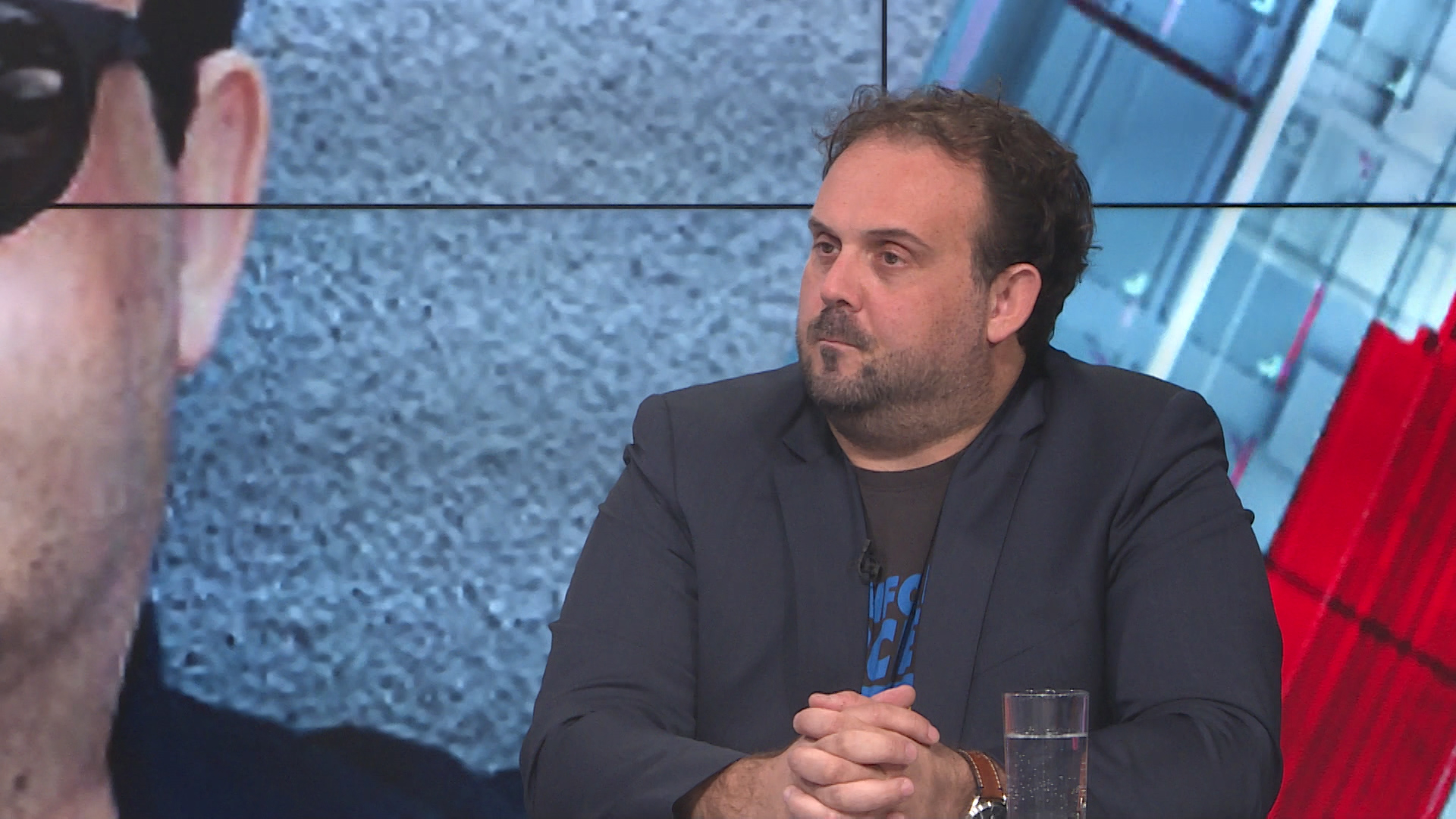 sa-dino sose-clf.19_45_54_24.Still001