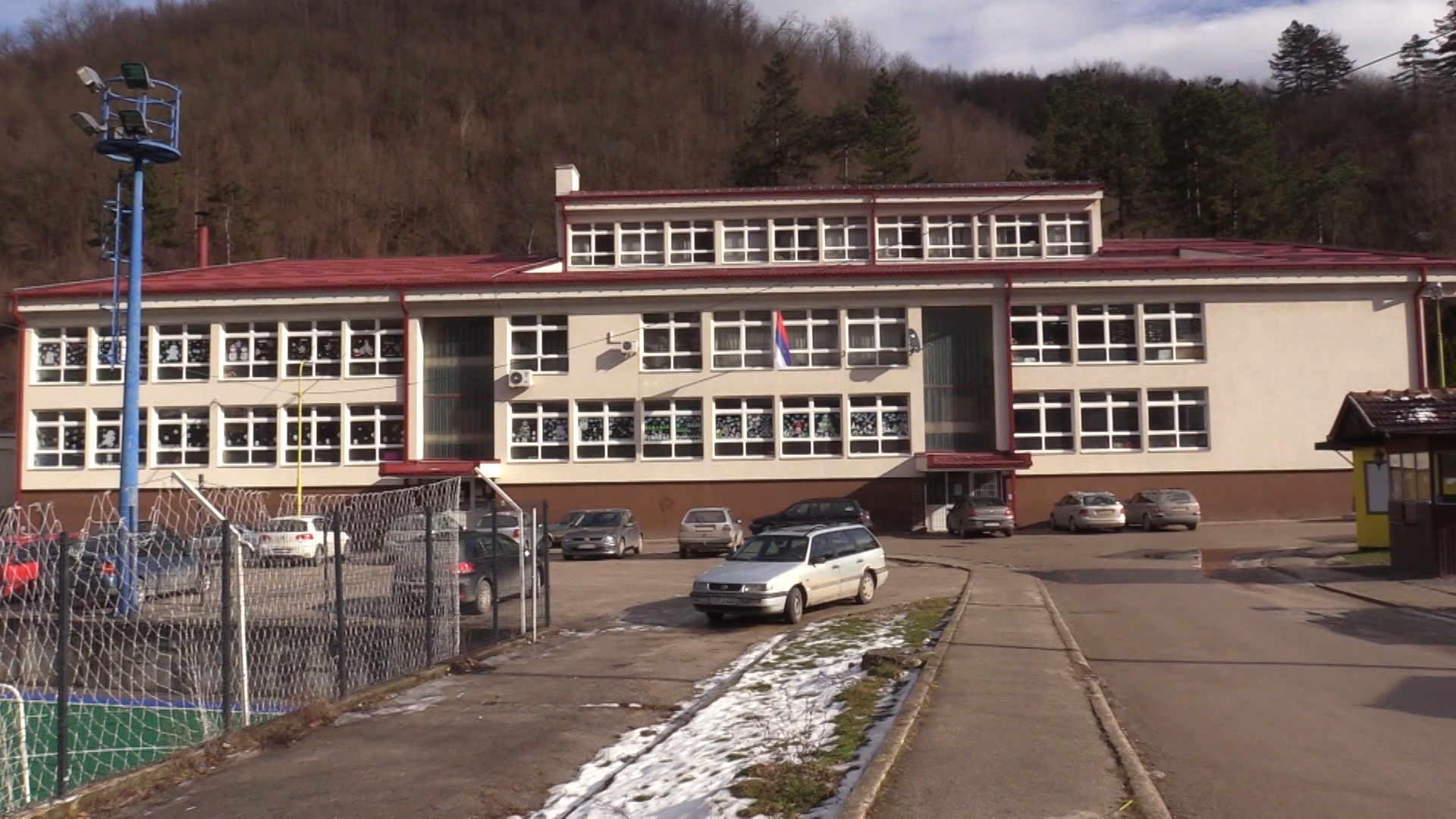 SA-DJEVOJCICA SREBRENICA PKG-19-SLS-1(20200221-181432353).00_00_08_03.Still001