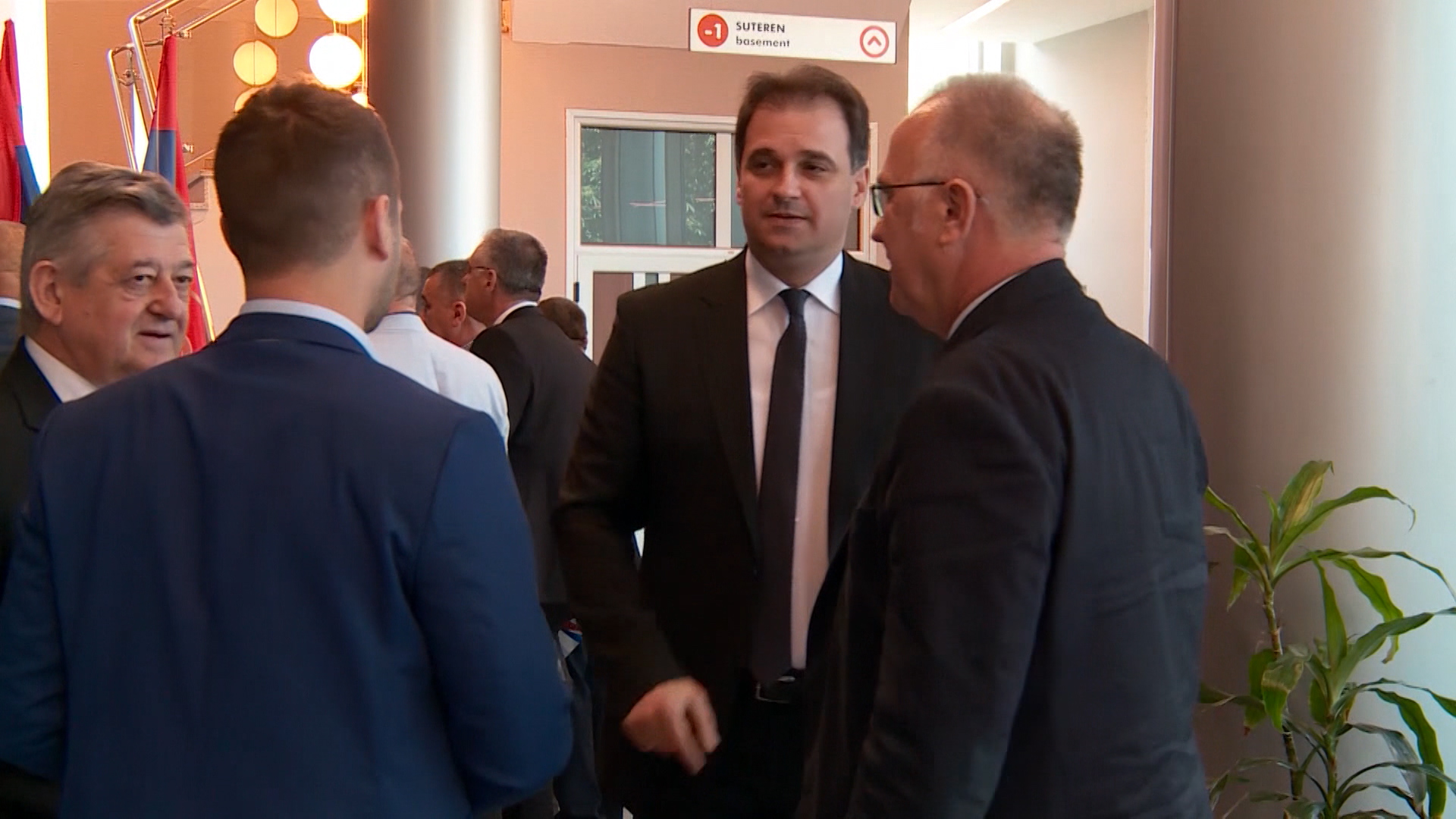 SA-DOCEK NOVE PKG-NET-1(20181115-174153839).00_03_42_21.Still004