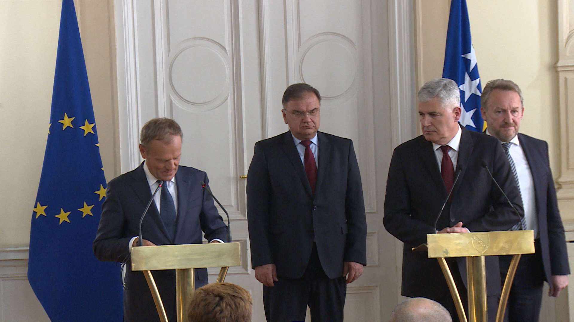 SA-DODIK O PUTINU-JJD-1(20180428-142159297).00_02_45_14.Still009