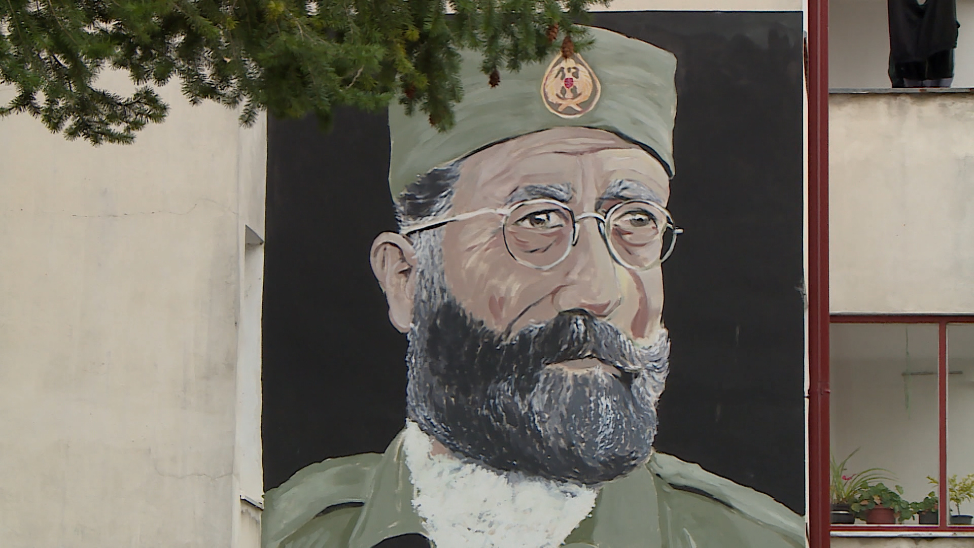 SA-DONUT REPKA-SEM-1(20201008-154803295).00_01_13_18.Still002