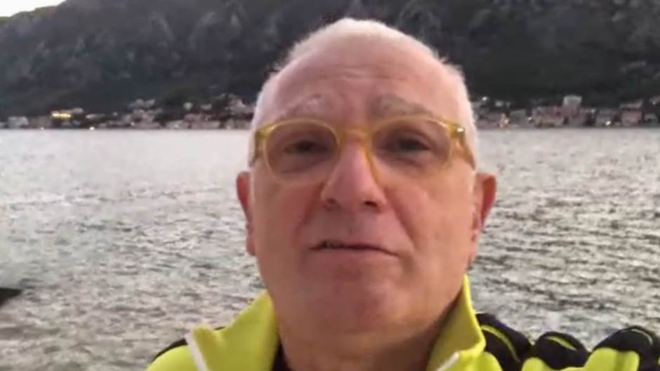 SA-DONUT REPKA-SEM-1(20201008-154803295).00_02_42_14.Still009