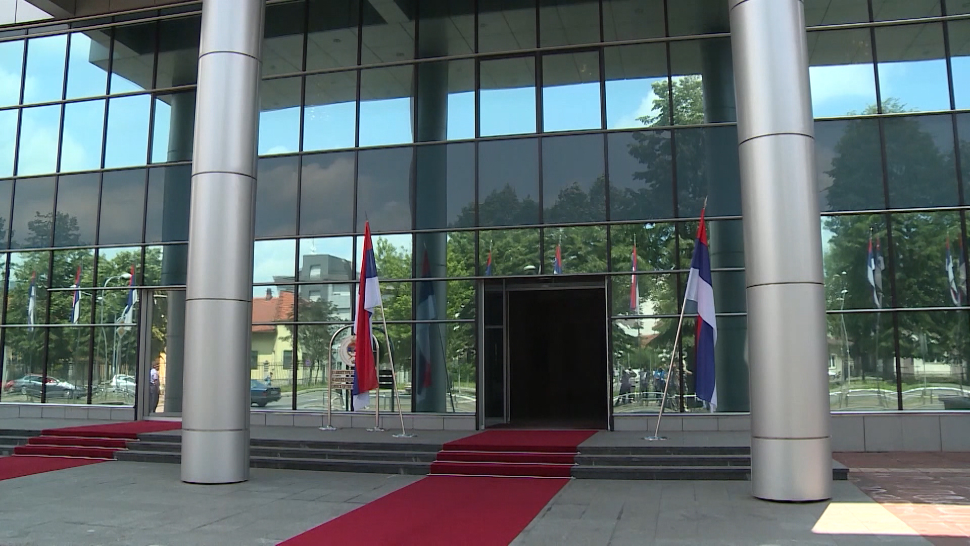 SA-DOZIVOTNA PKG-19-BOB-1(20190522-165206542).mxf.00_00_05_05.Still004